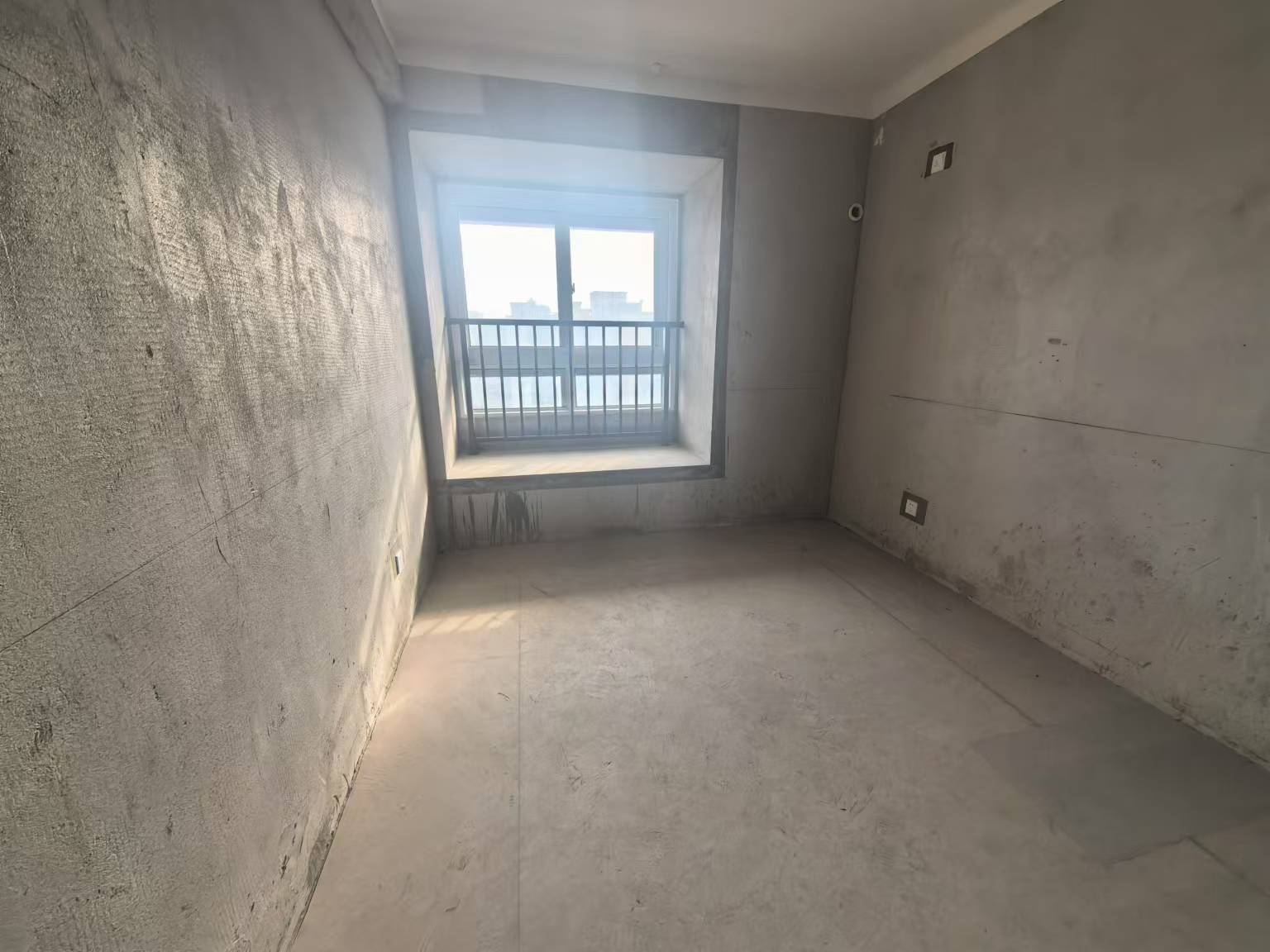 佳源都市 4室2厅2卫 128m&sup2;
