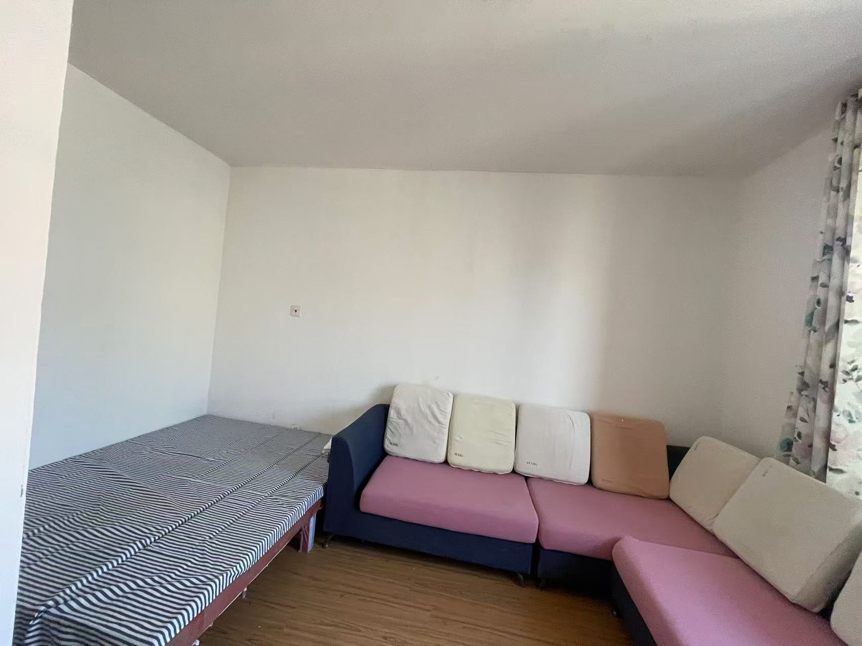 炜赋花苑 3室1厅1卫 78.00m&sup2;