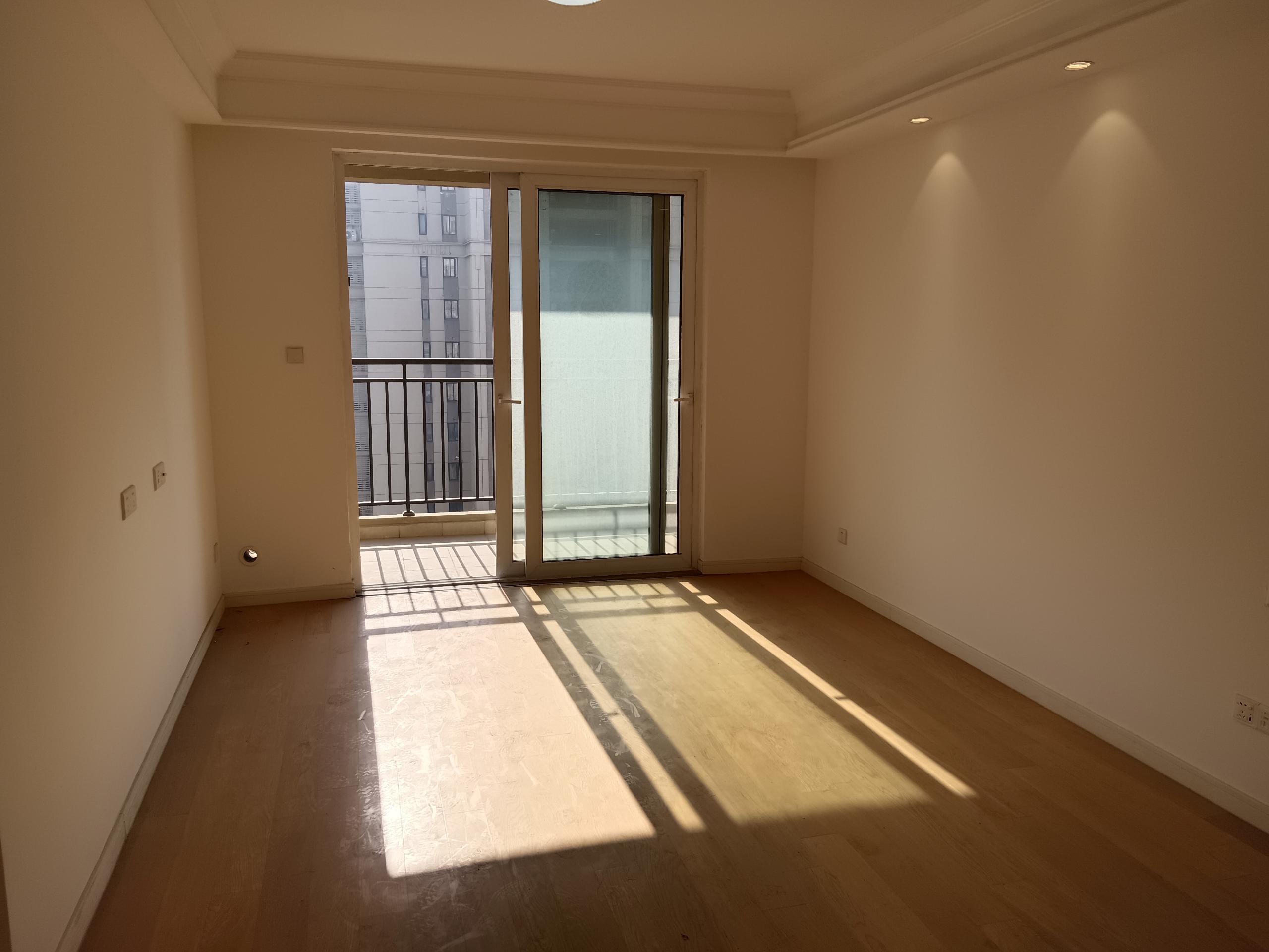中海碧林湾 3室2厅1卫 97.62m²