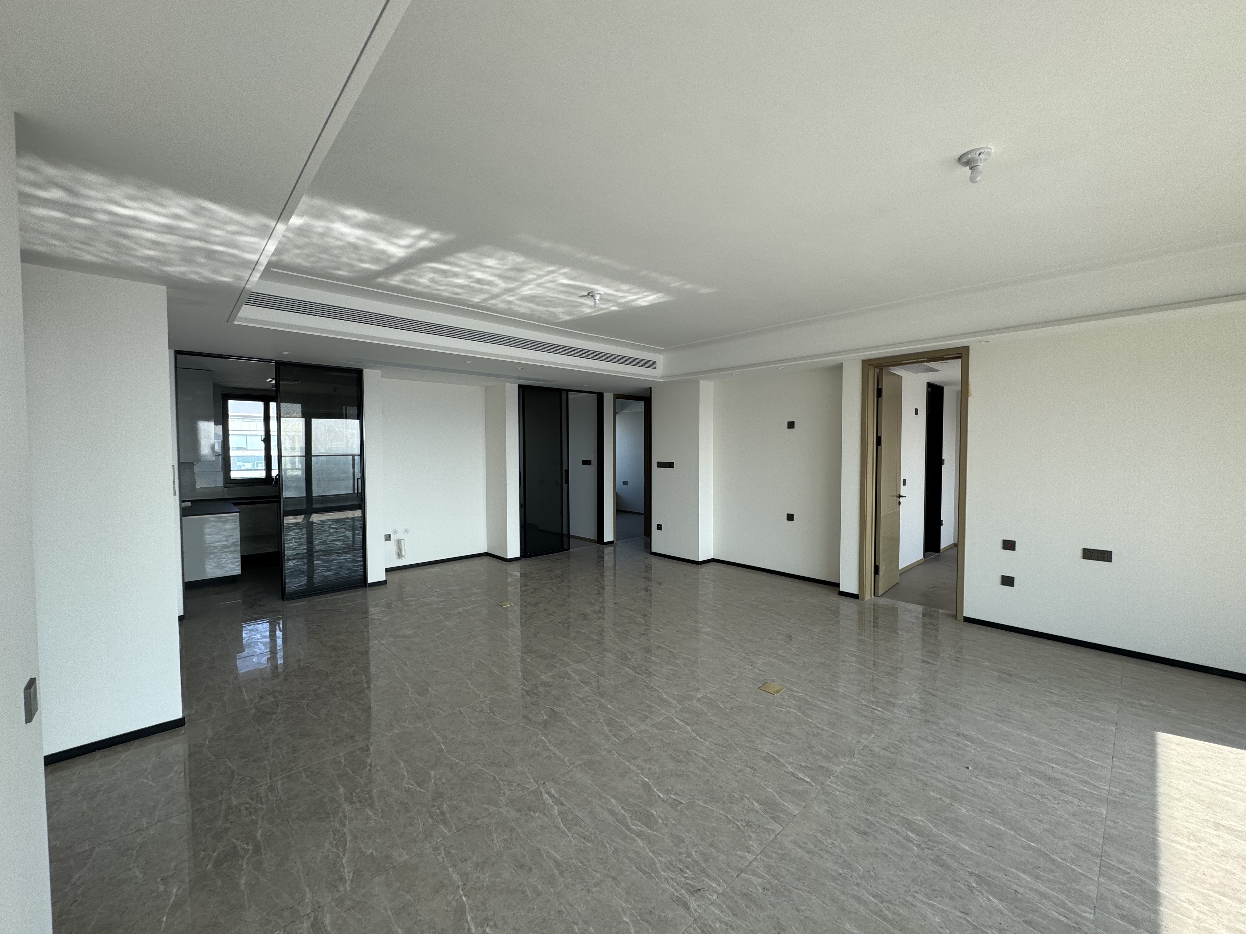 万科方圆 4室2厅2卫 160m&sup2;