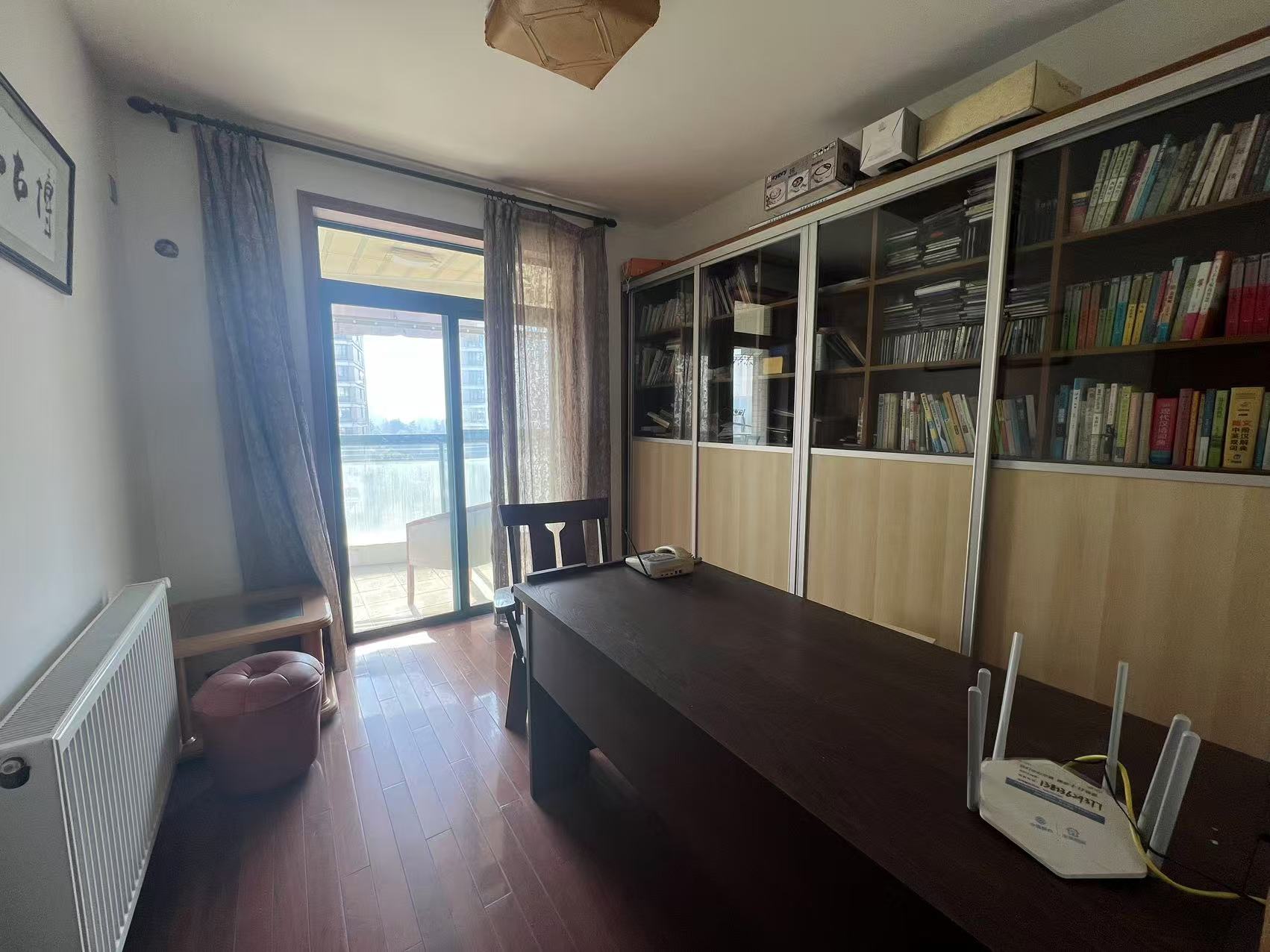 凤凰莱茵苑 4室2厅2卫 160m&sup2;
