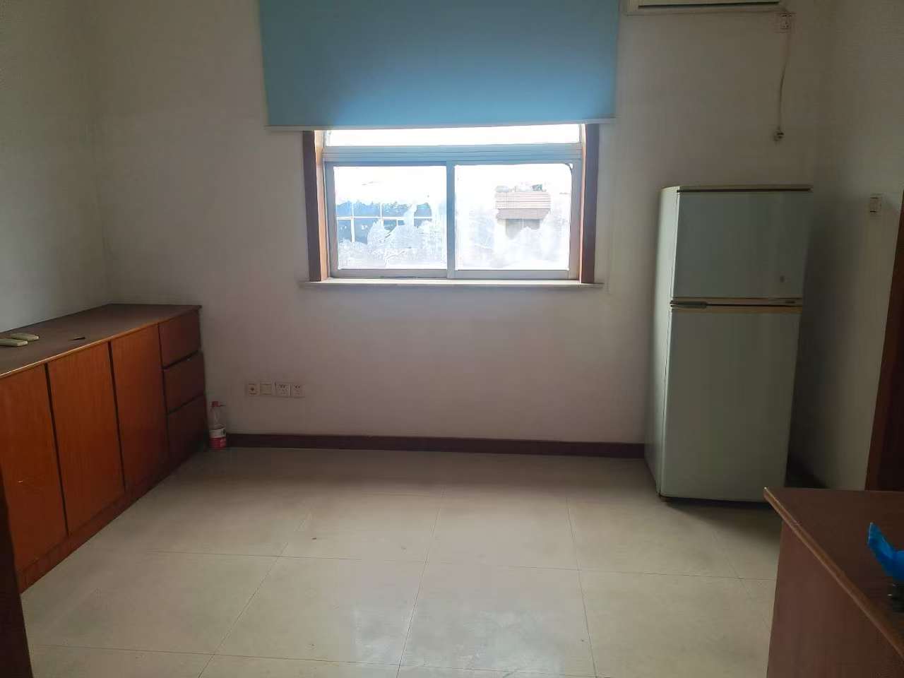 华威园 2室1厅1卫 65m&sup2;