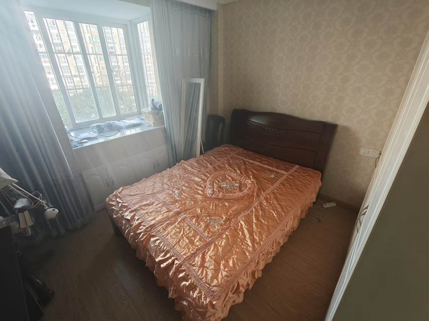 天一裕景苑 3室2厅1卫 94m&sup2;