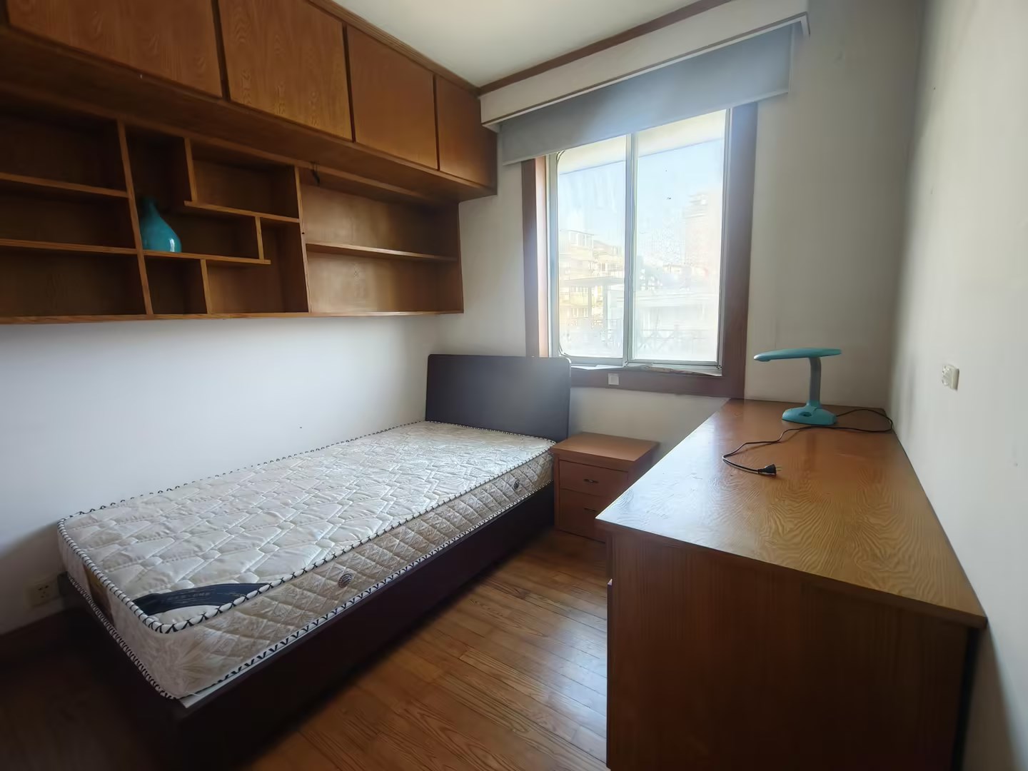 南园路11号小区 3室2厅1卫 120m&sup2;