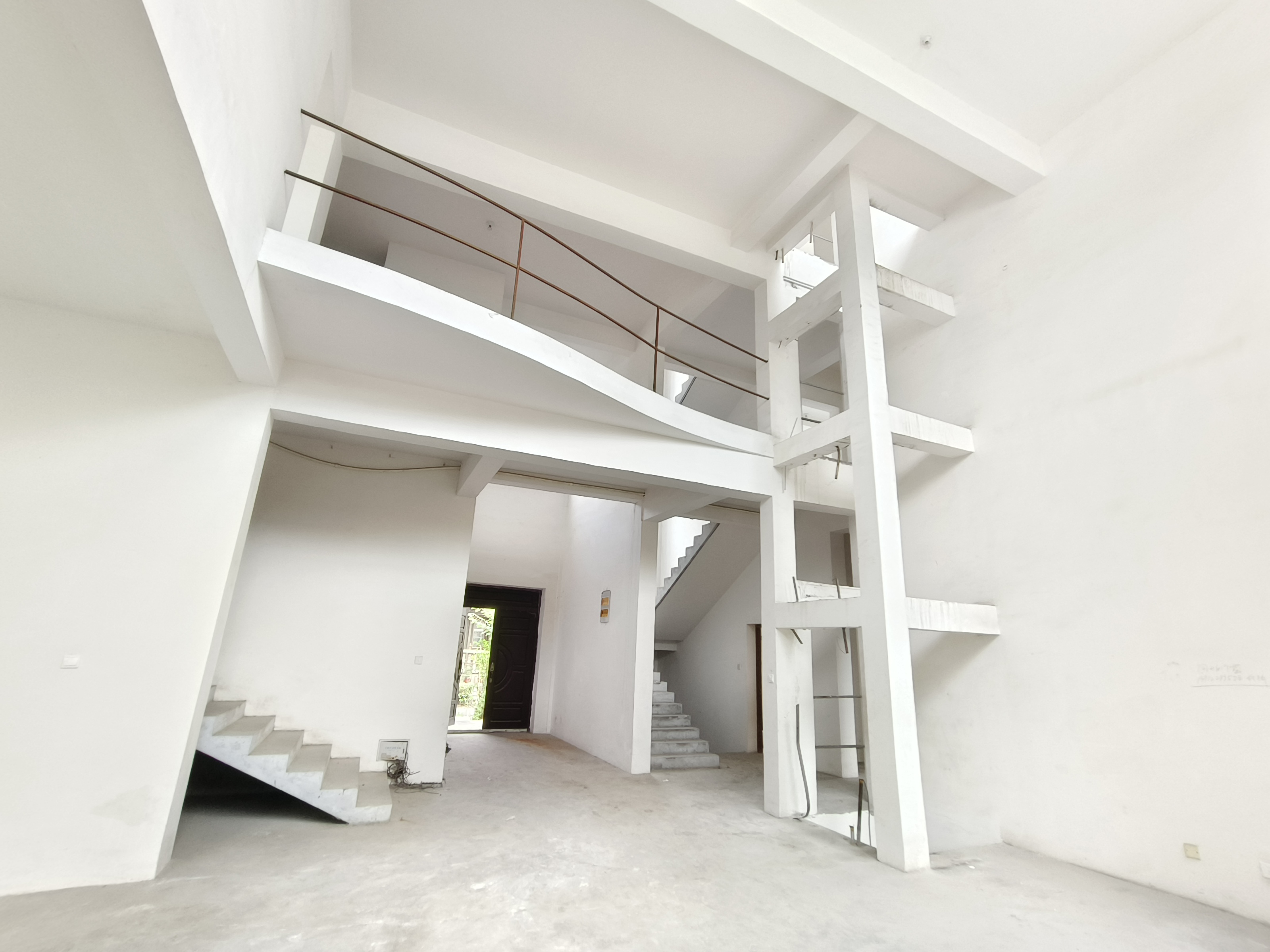 东郊庄园 6室2厅4卫 500m²