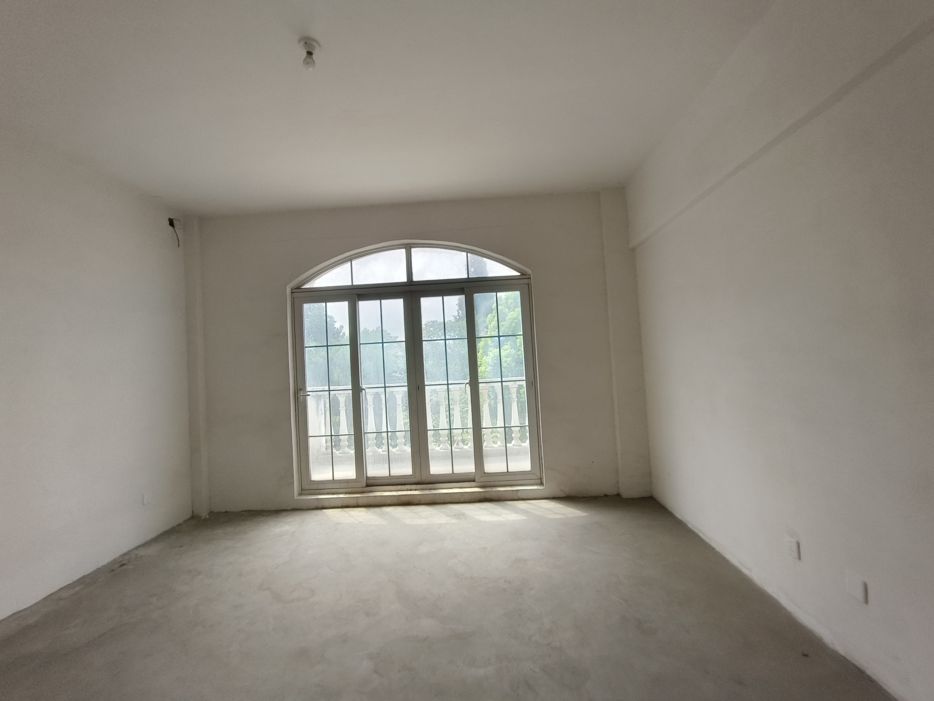 东郊庄园 6室2厅4卫 500m²