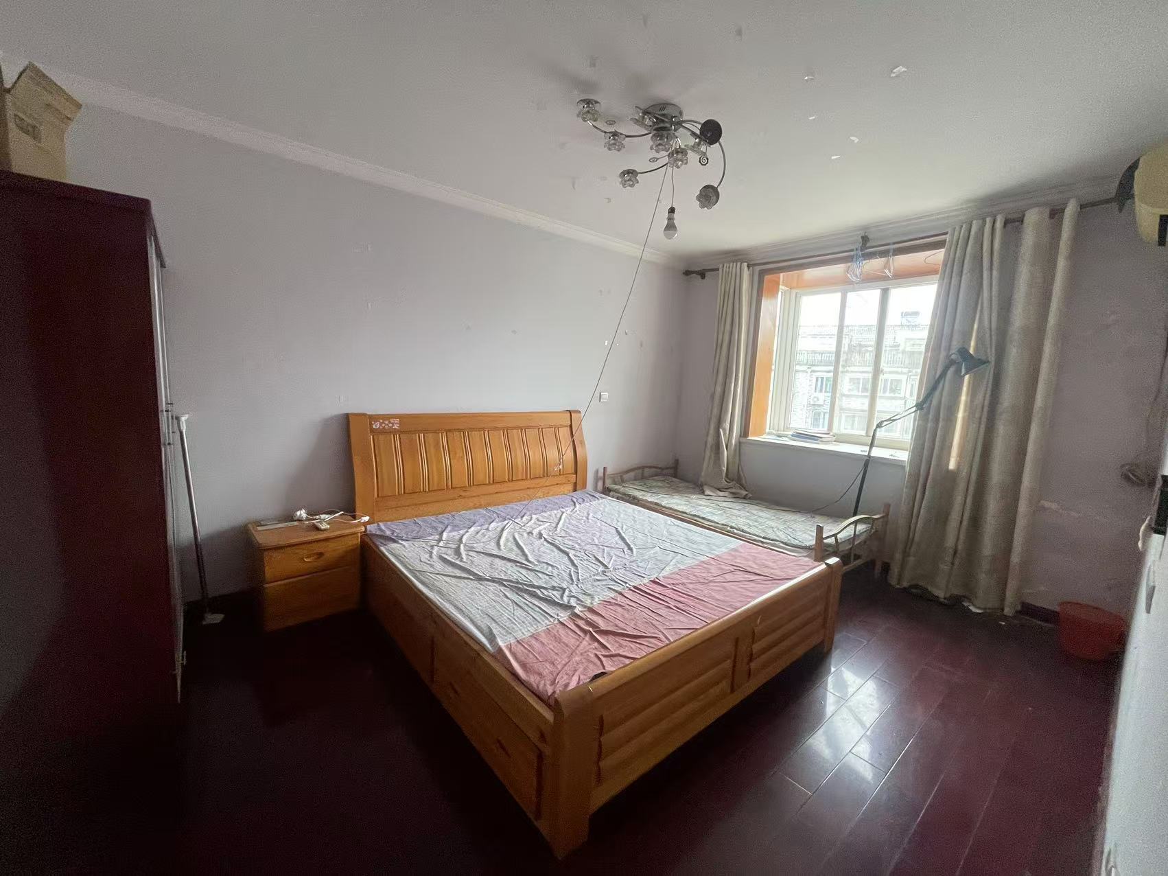 五山花苑 4室2厅2卫 151.73m&sup2;