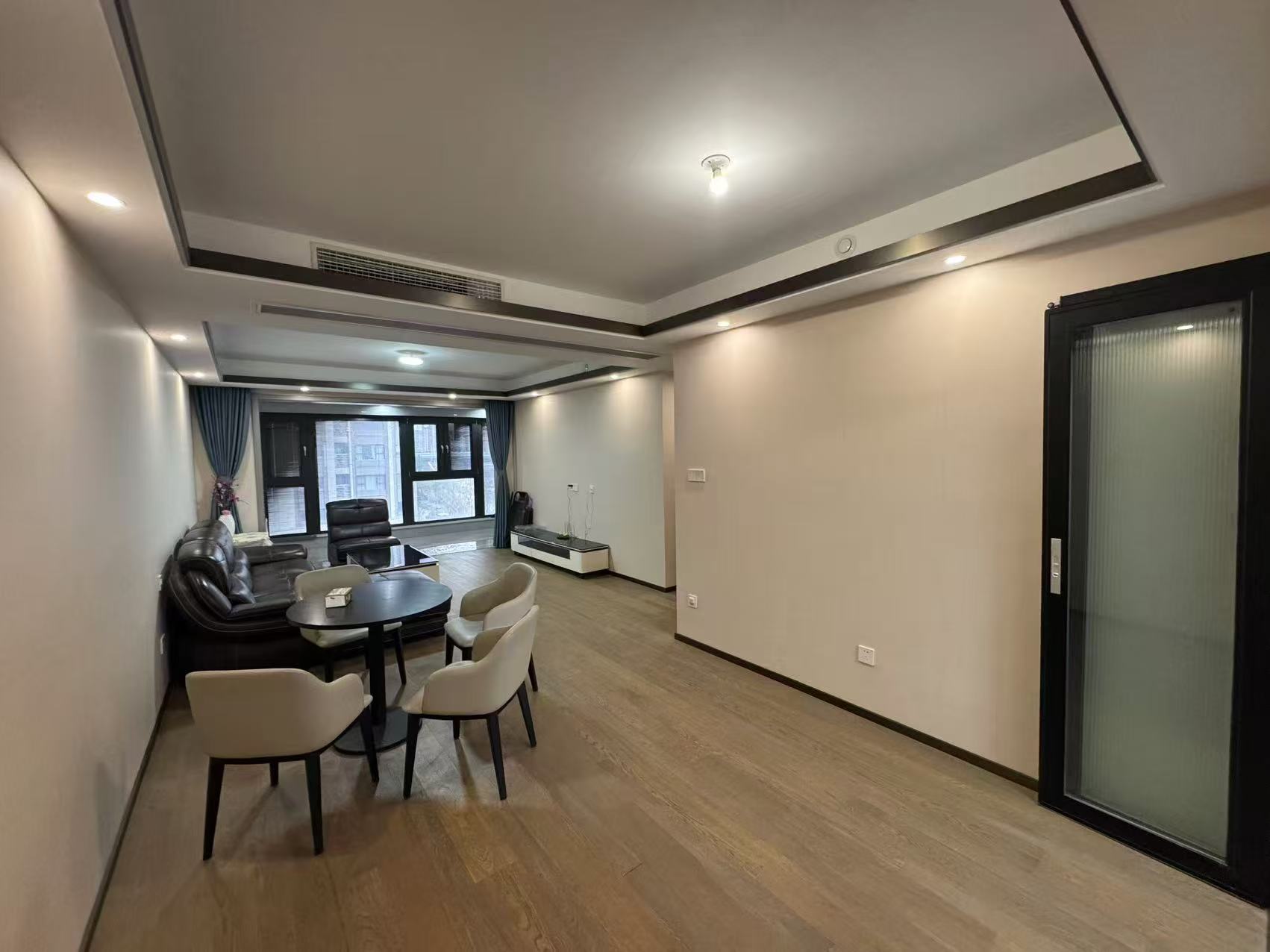 远创东樾 4室2厅2卫 133.52m&sup2;