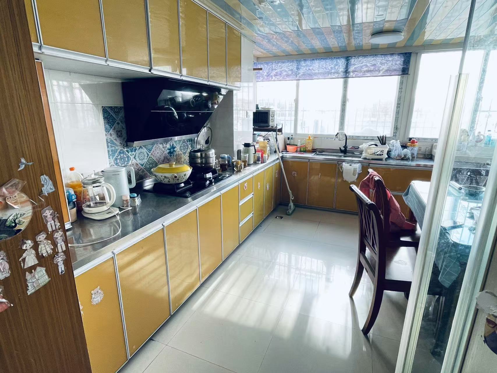 五山公寓 4室2厅1卫 142.71m&sup2;