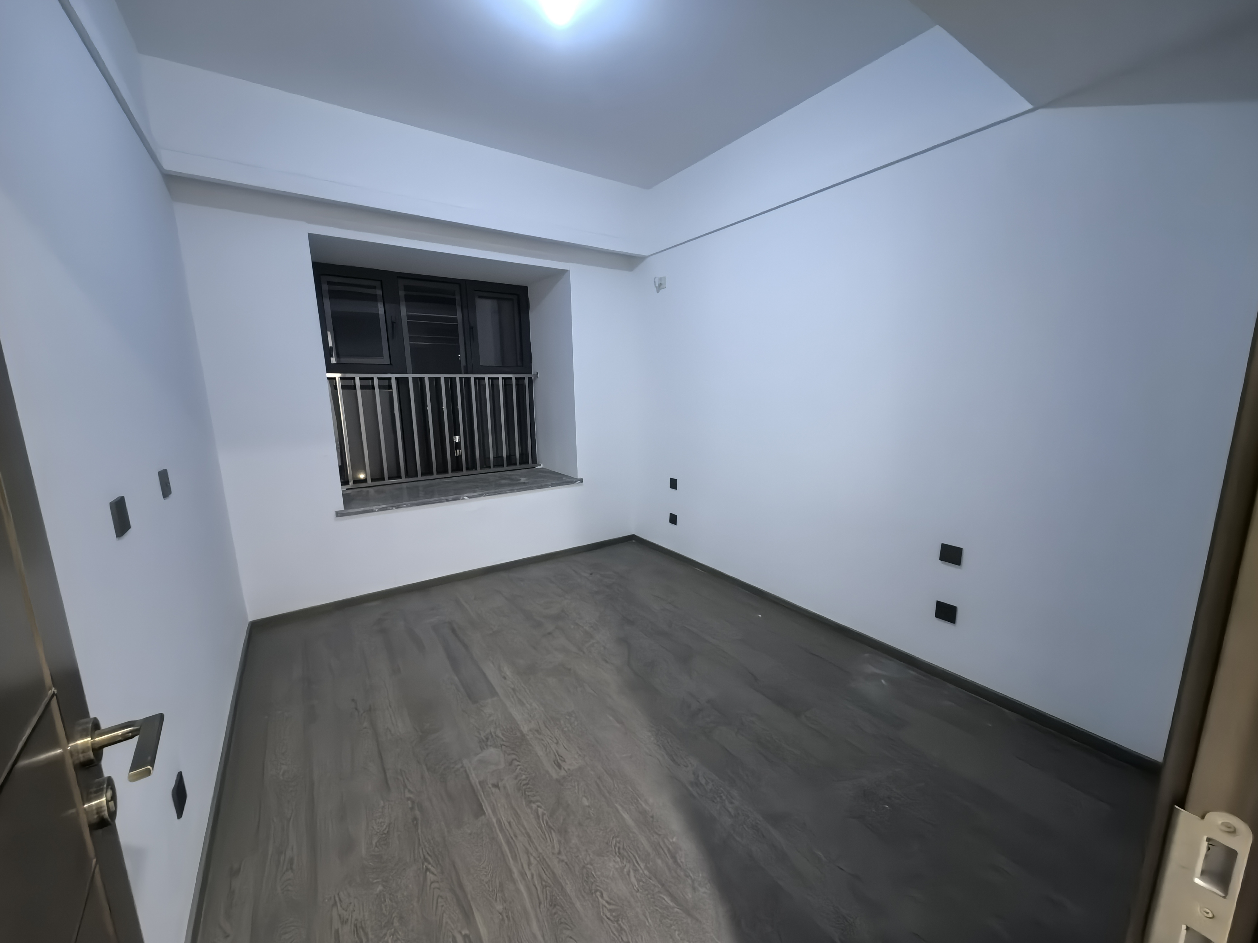 都会沁园 4室2厅2卫 149.04m&sup2;