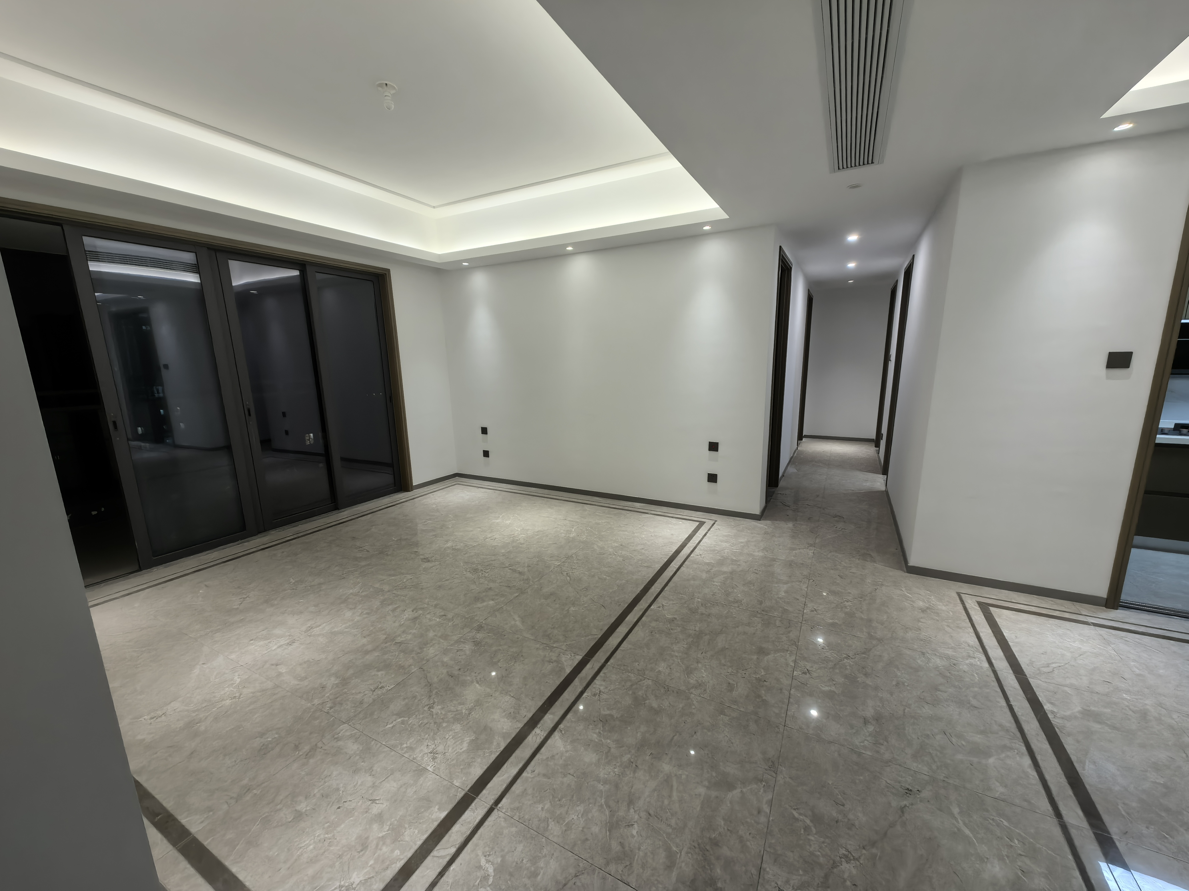都会沁园 4室2厅2卫 149.04m&sup2;