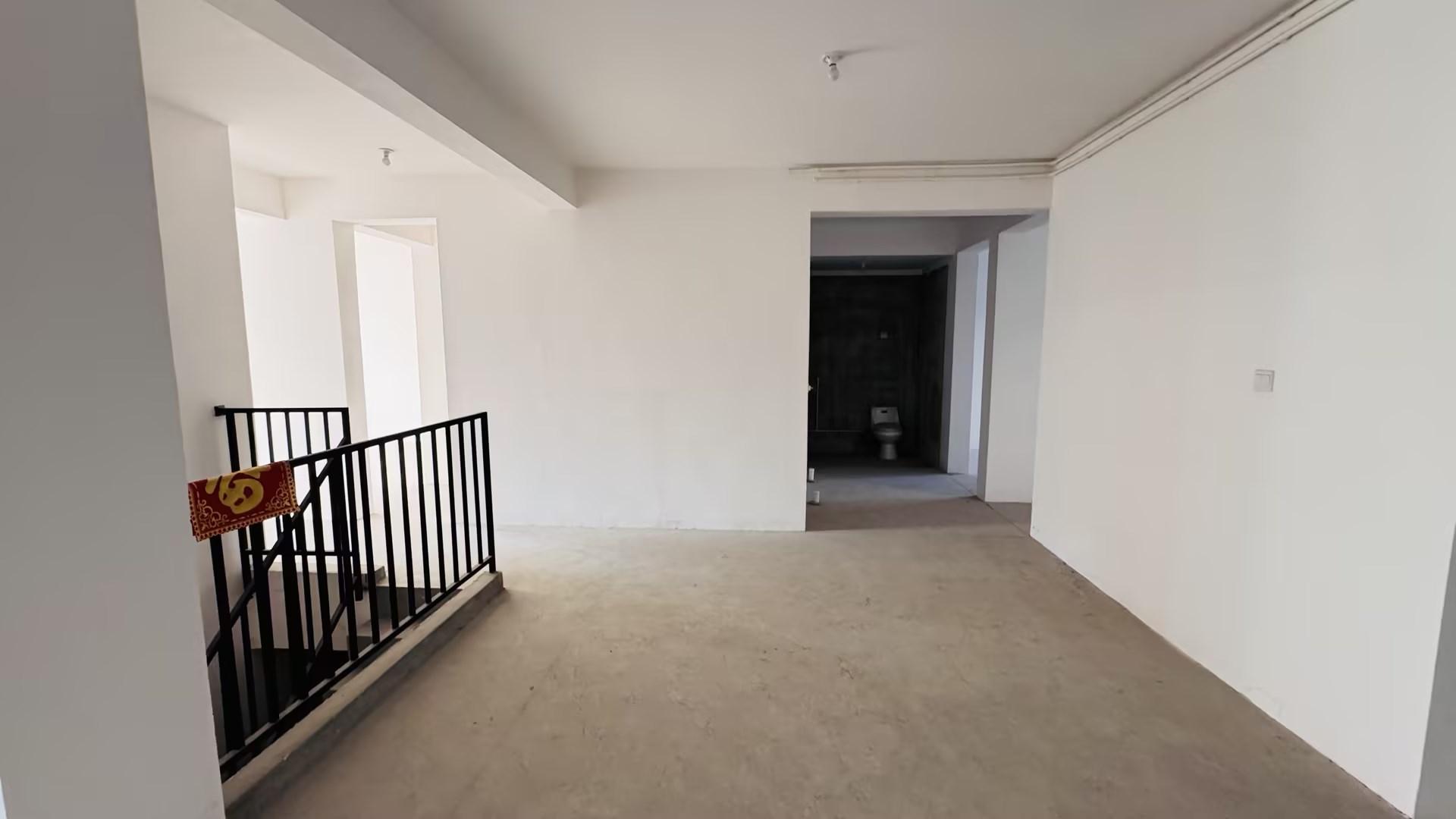 盛和九里香堤一期 4室2厅2卫 156.00m²