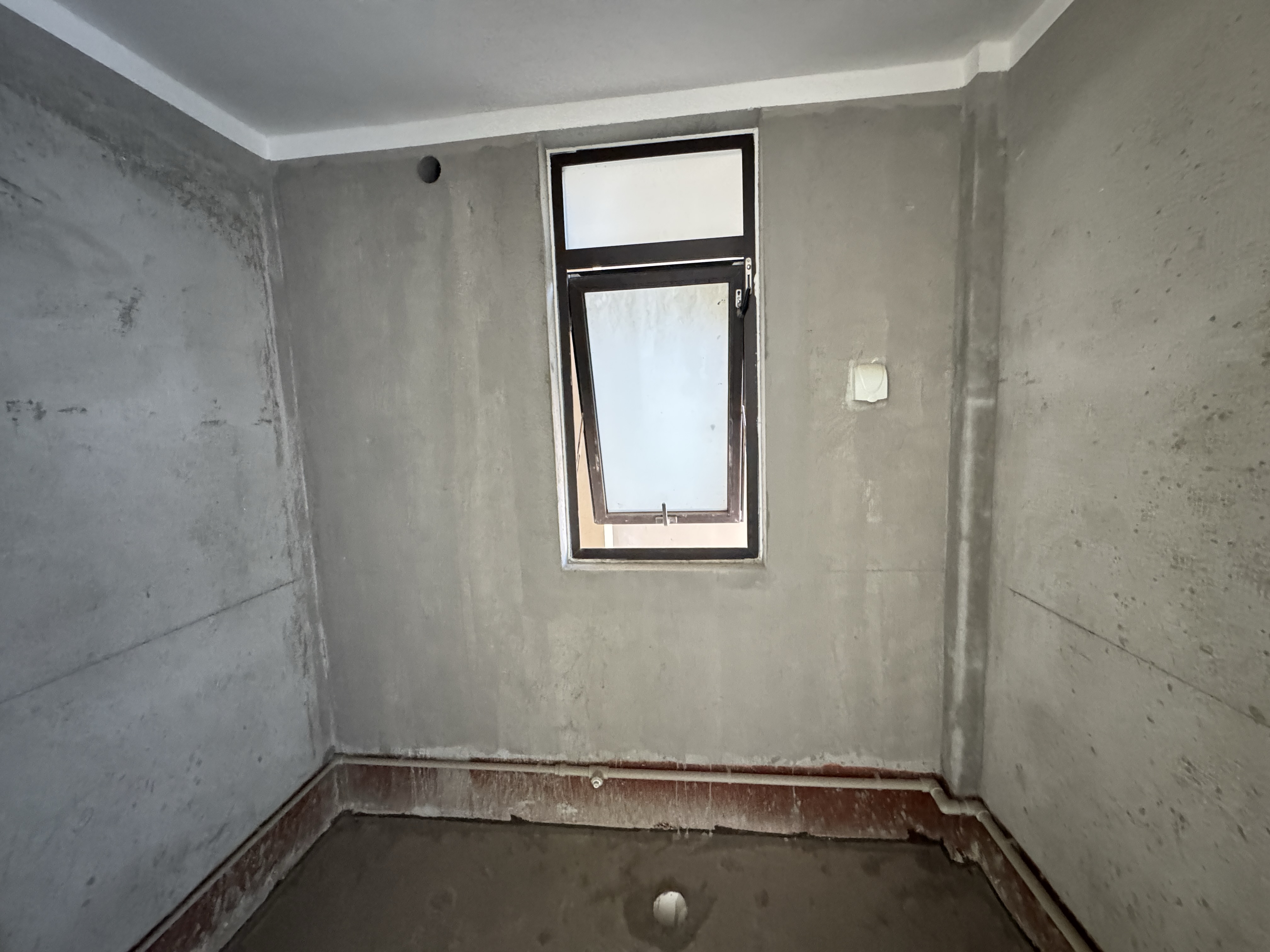 万濠山庄 3室2厅2卫 143m&sup2;
