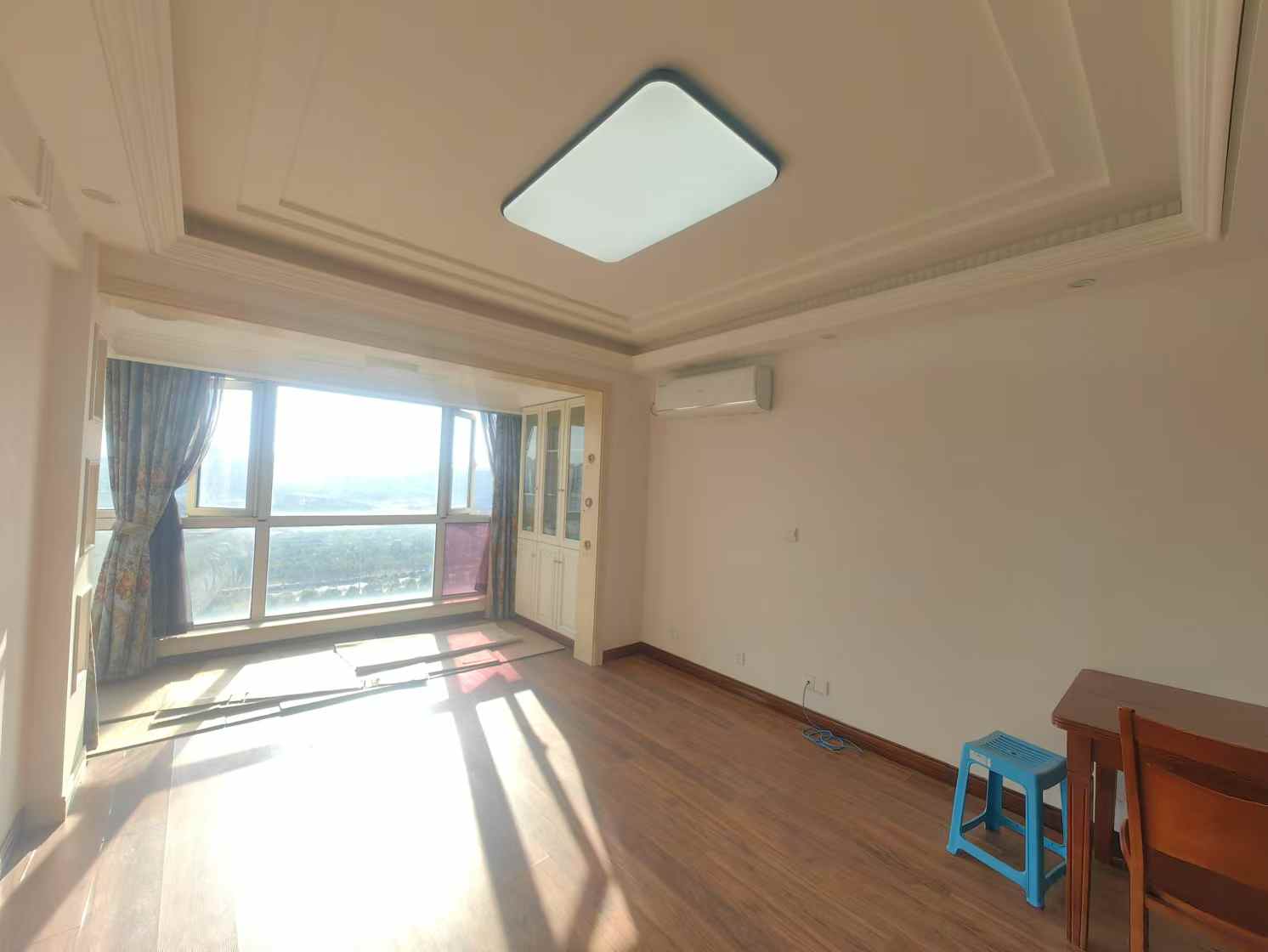 恒盛豪庭 1室1厅1卫 70m&sup2;