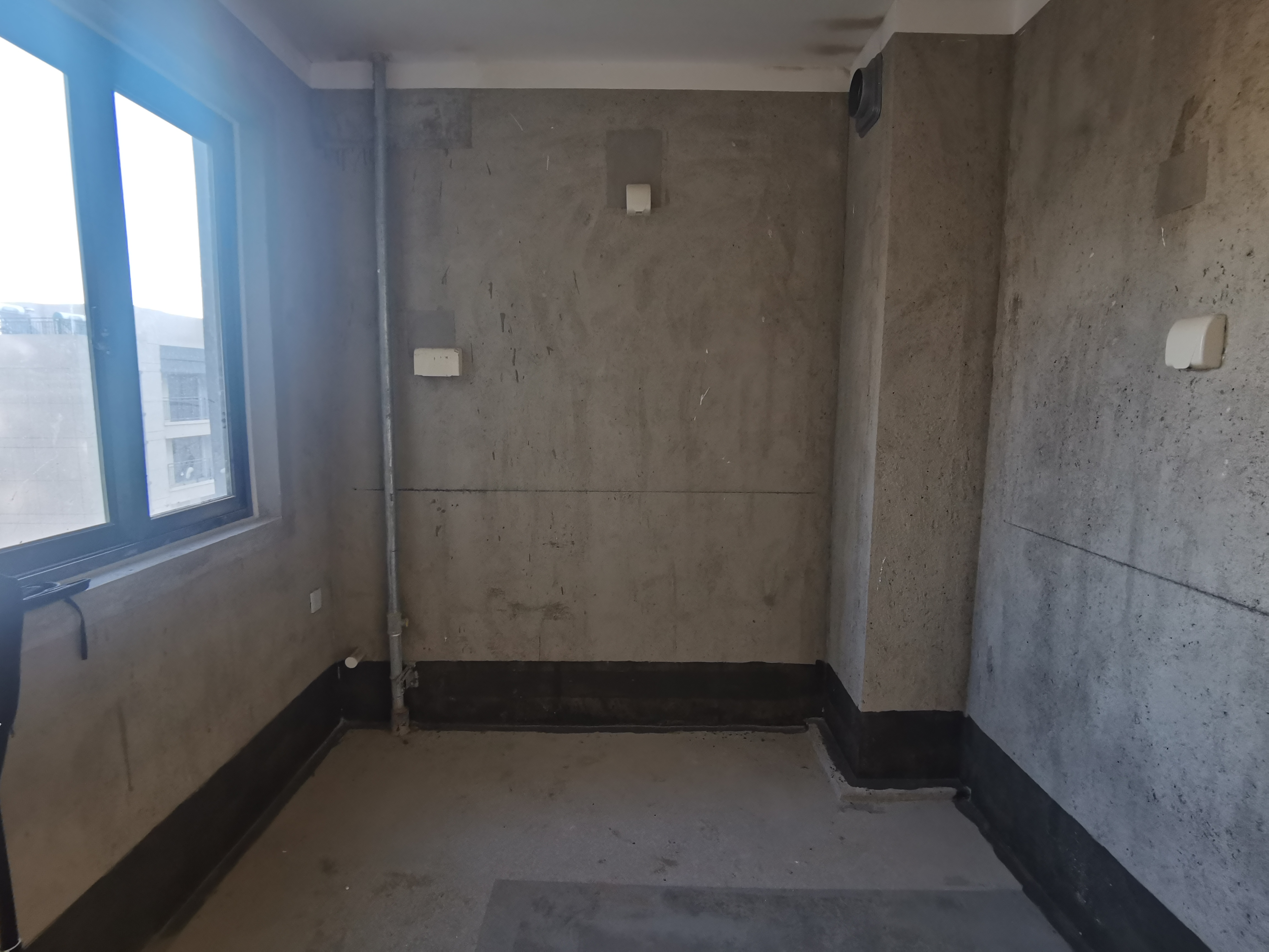 东时区 3室2厅1卫 93m&sup2;