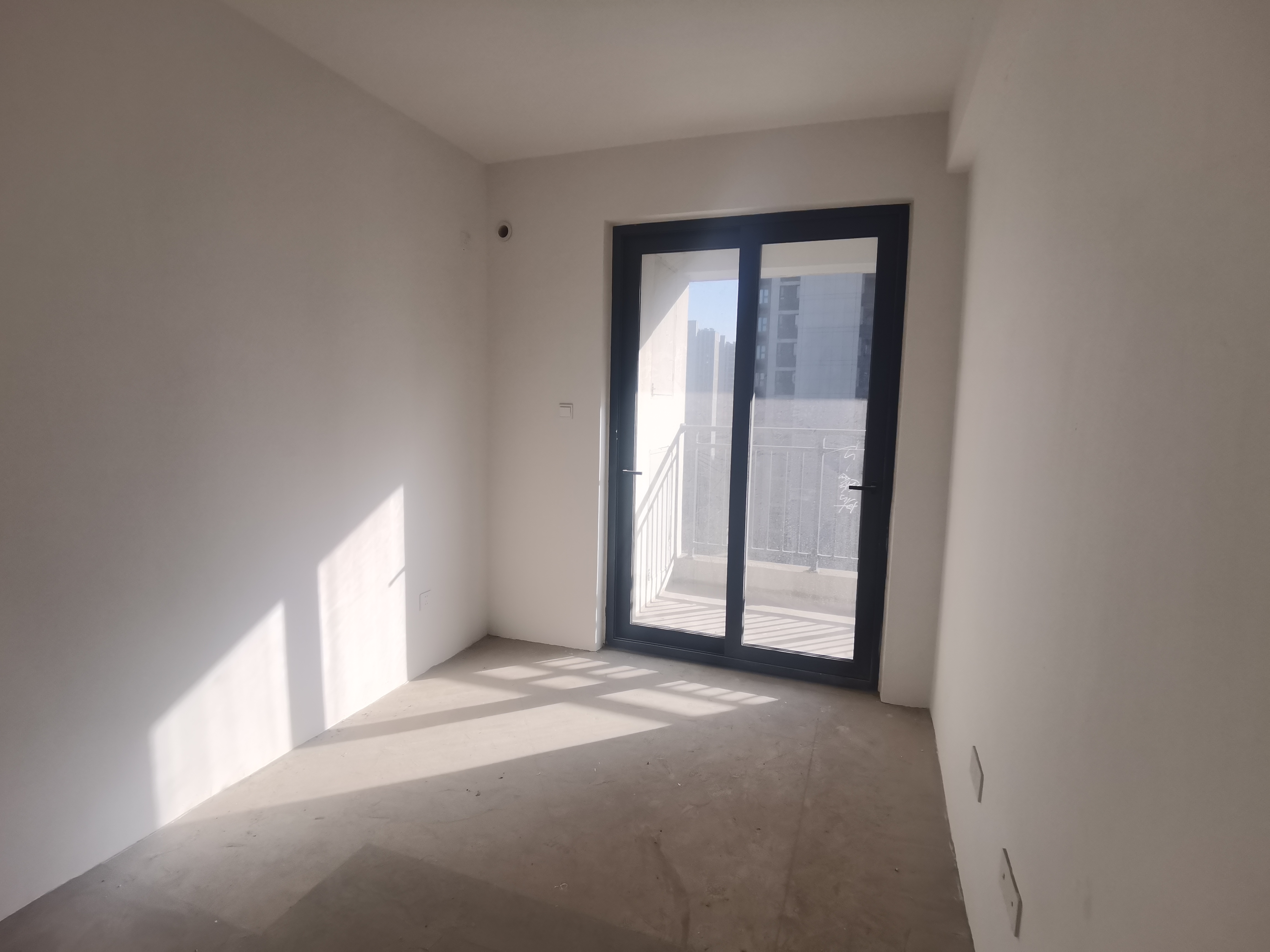 东时区 3室2厅1卫 93m&sup2;