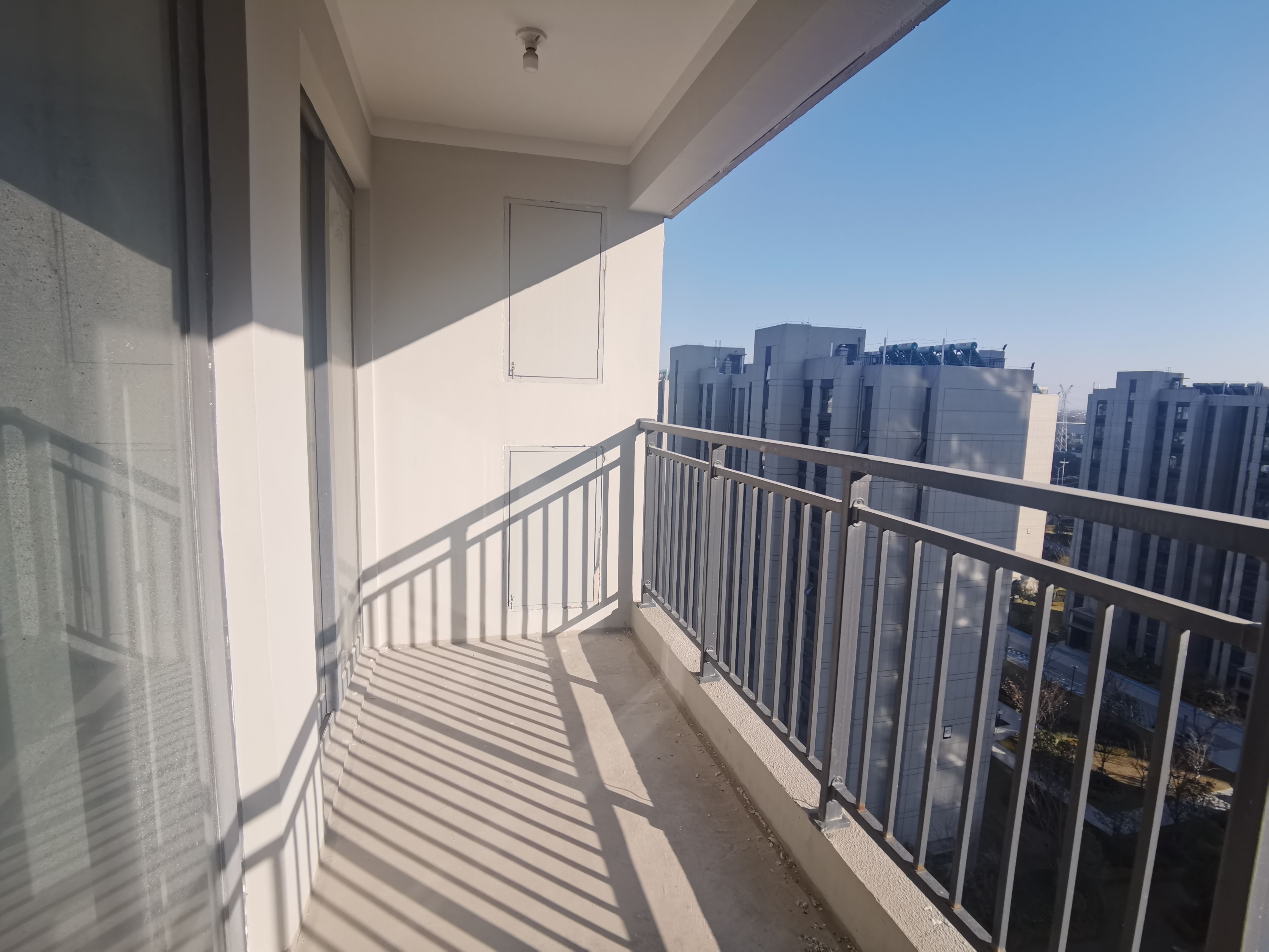 东时区 3室2厅1卫 93m&sup2;