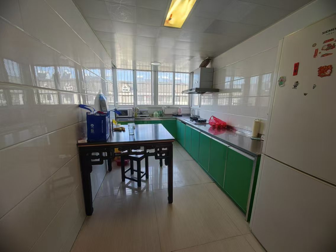 天山花苑西区 3室2厅1卫 125.37m&sup2;