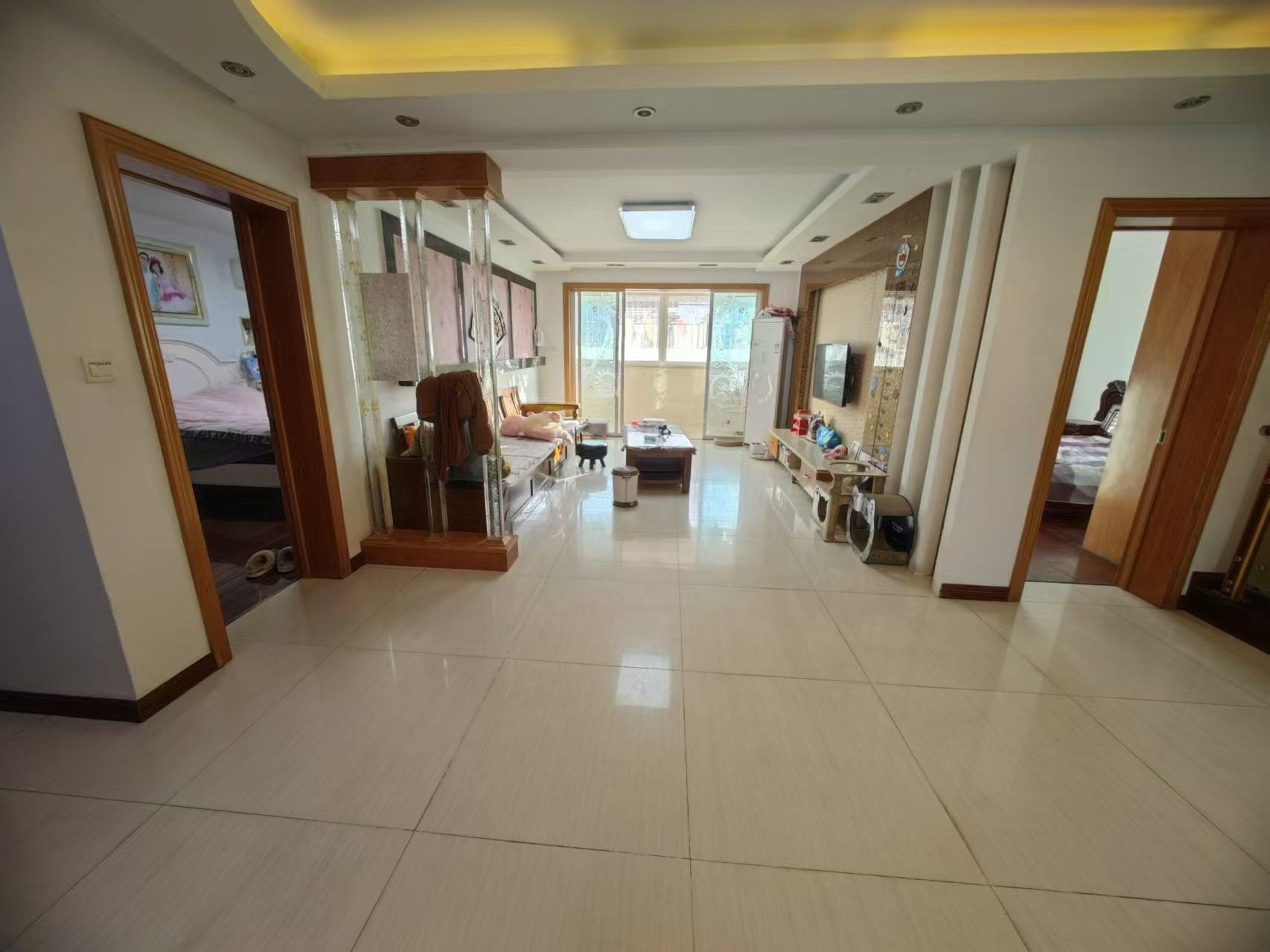 天山花苑西区 3室2厅1卫 125.37m²
