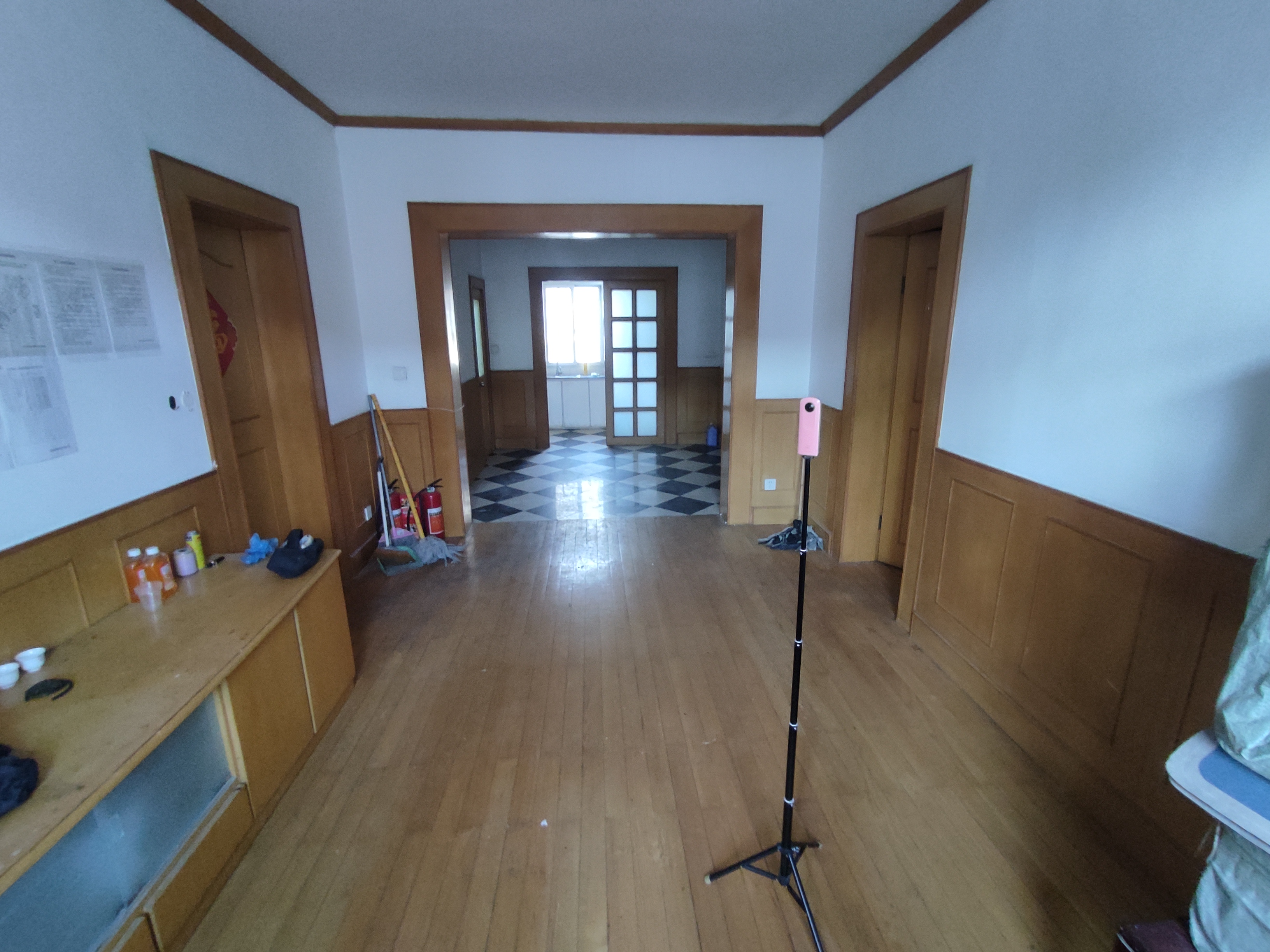 新建路新村(新建花苑) 3室2厅1卫 104.21m²