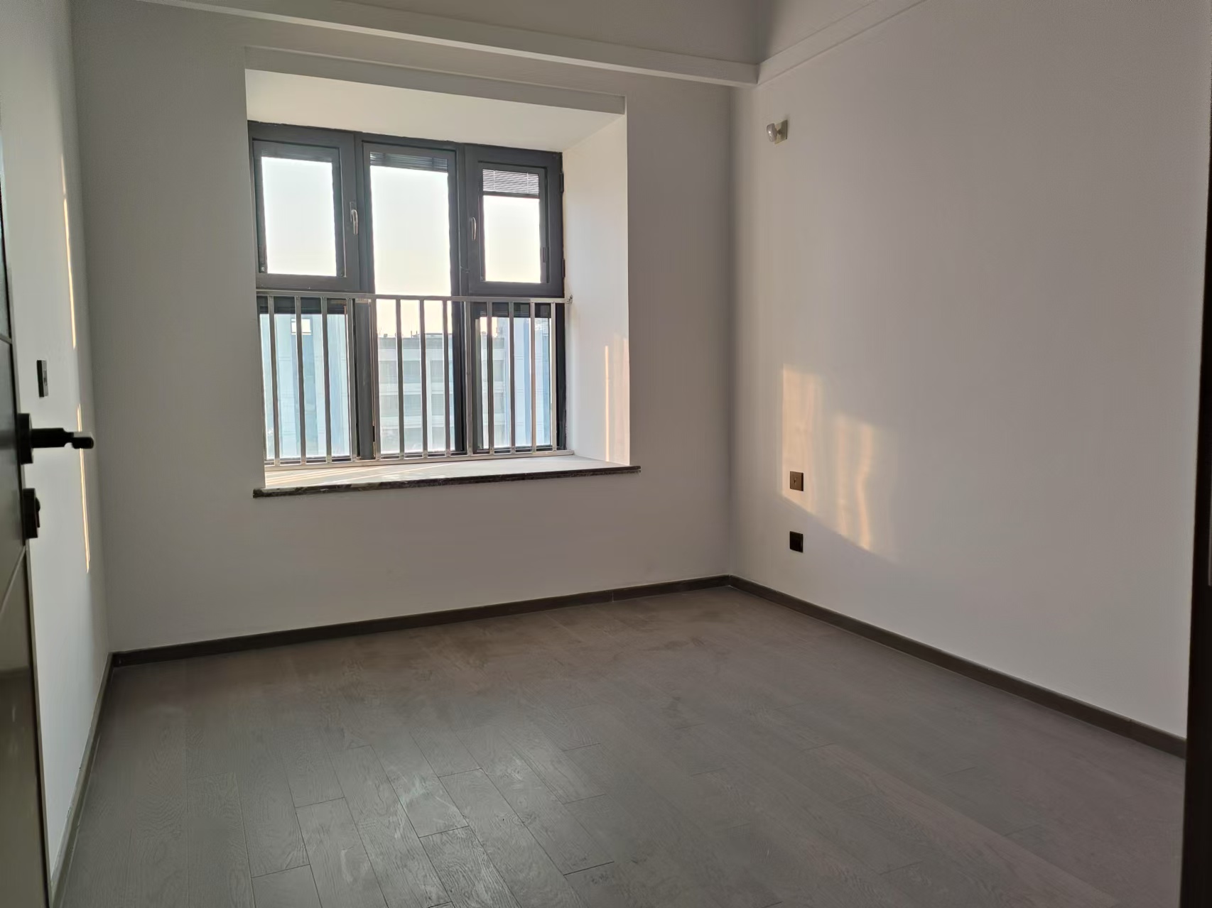 都会沁园 4室2厅2卫 149.9m&sup2;