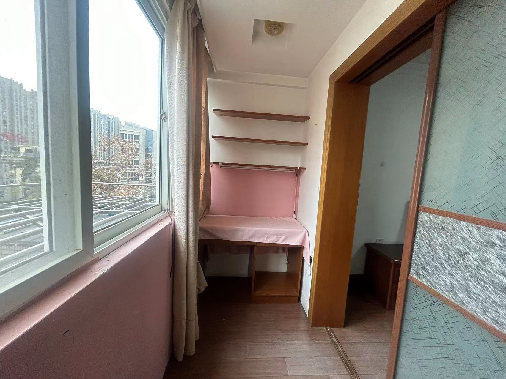 花园角 2室1厅1卫 70.73m&sup2;