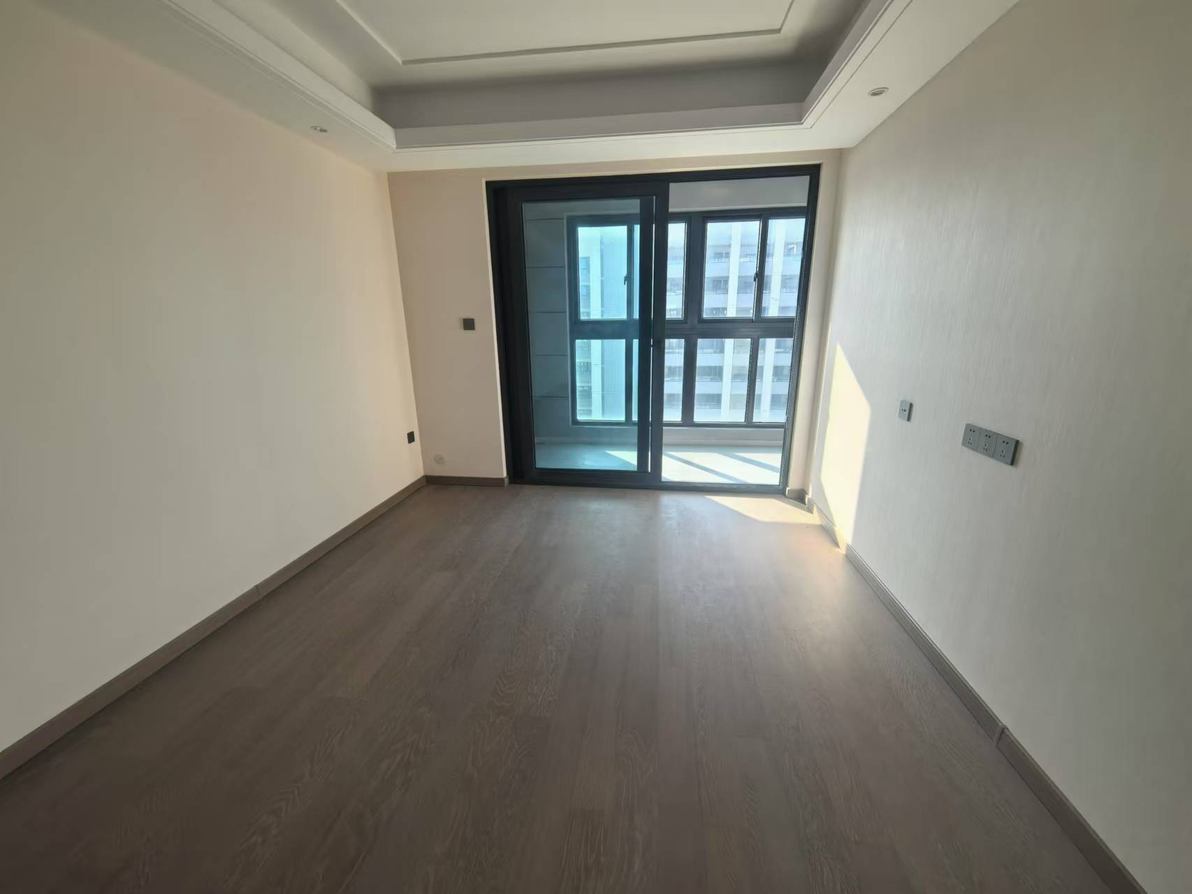 万科未来之光 3室2厅1卫 100m&sup2;