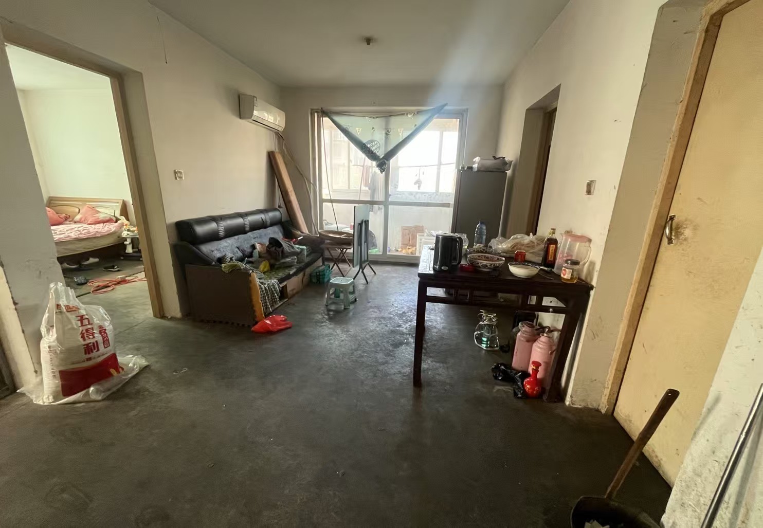 五山新苑 3室1厅1卫 90.20m²