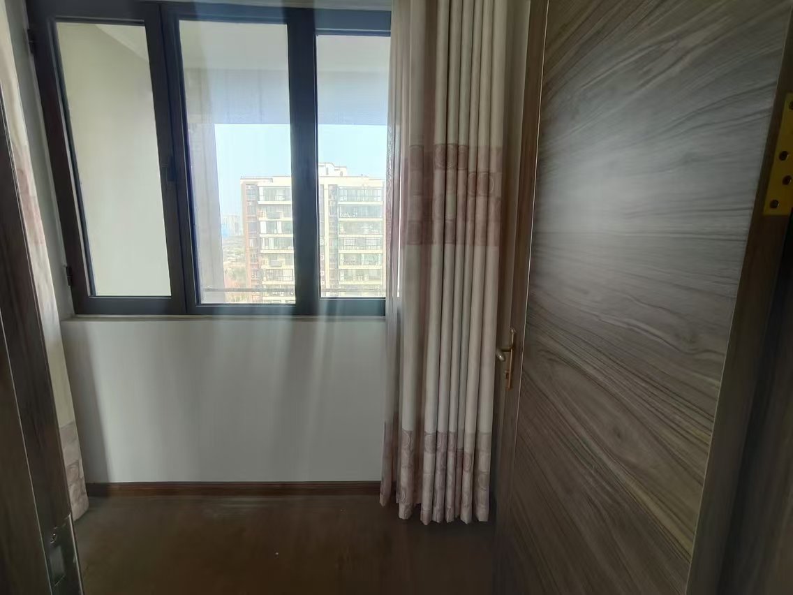 碧桂园时代悦城 4室2厅2卫 142m&sup2;