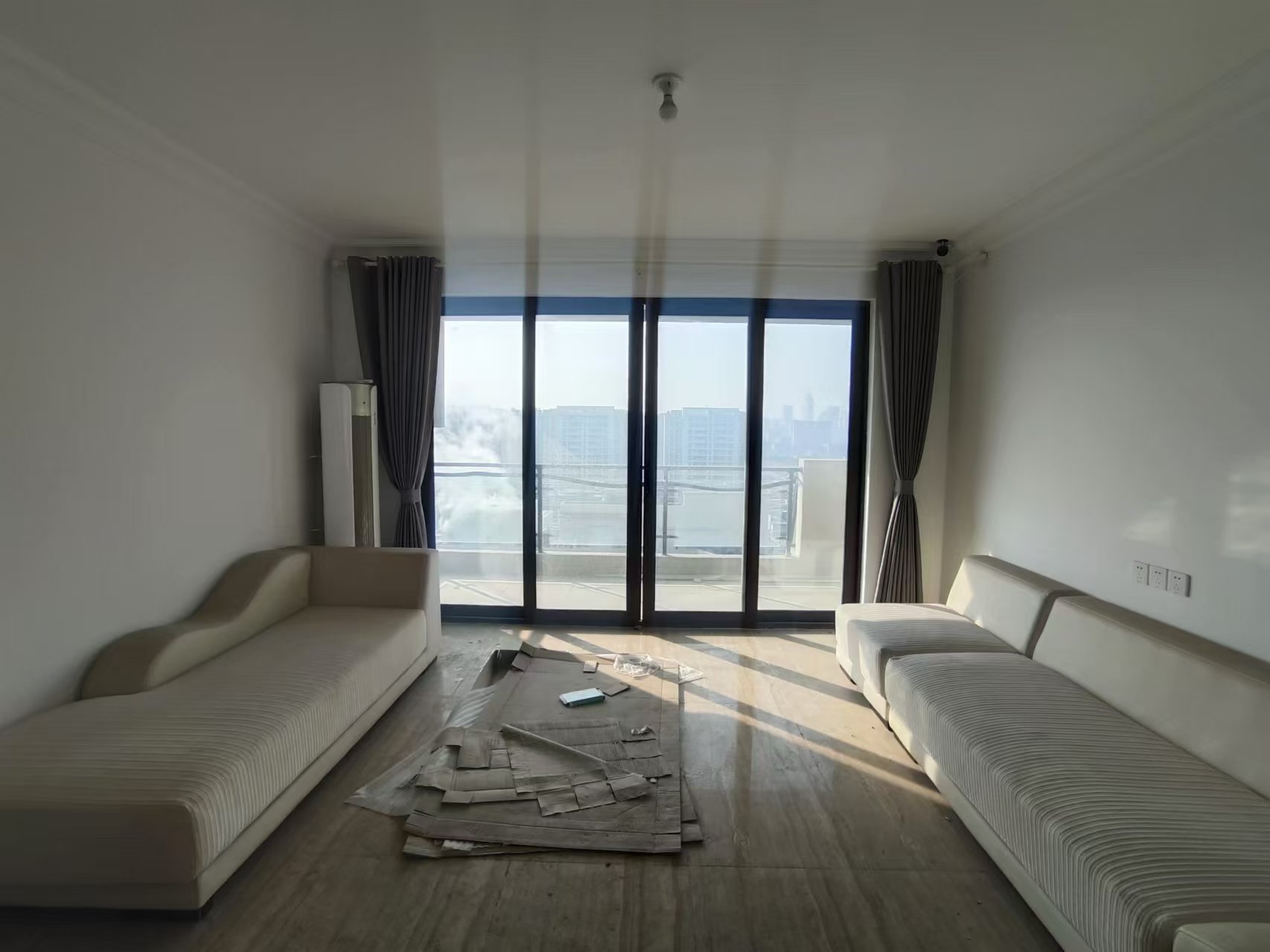 碧桂园时代悦城 4室2厅2卫 142m²