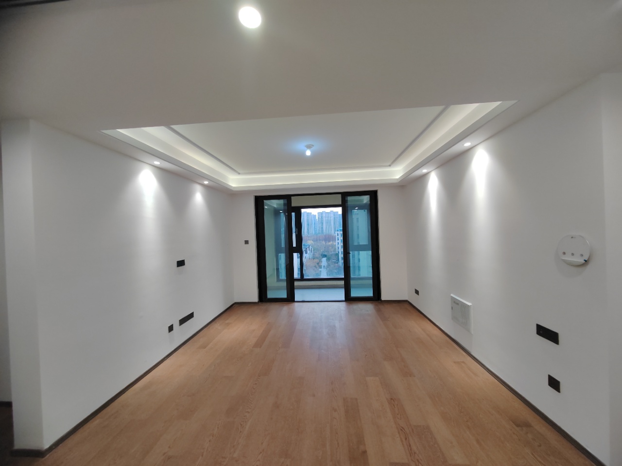 春风南岸东园 4室2厅2卫 122m²