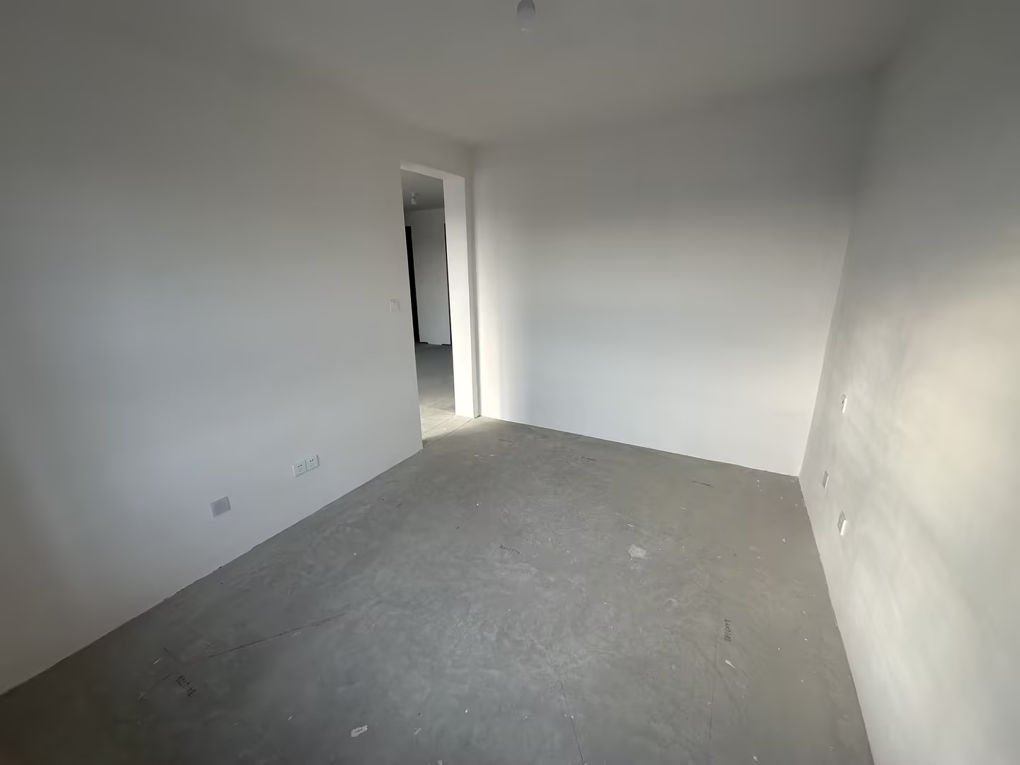 融创荣润&middot;玖樟台 3室2厅2卫 100m&sup2;