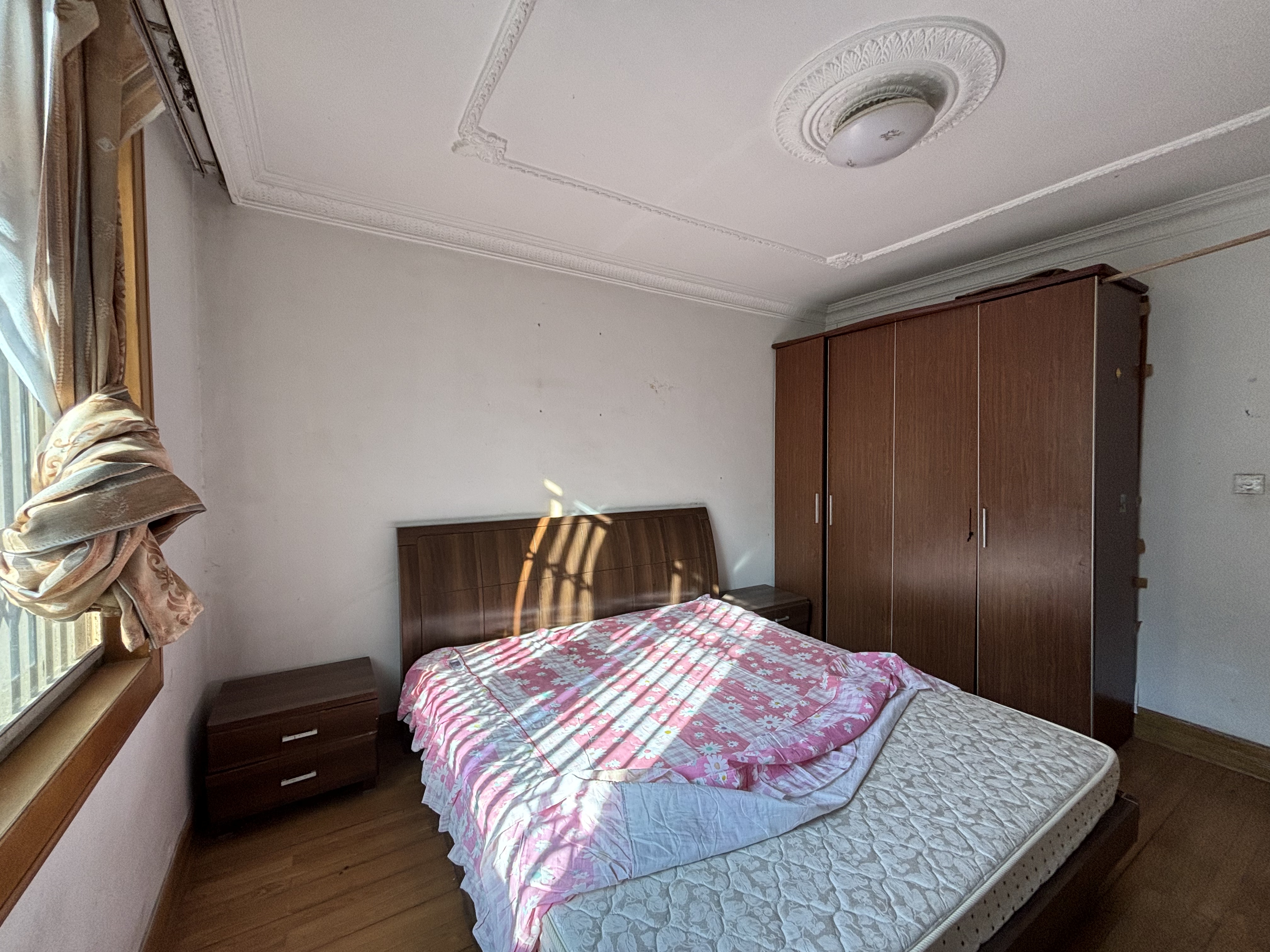 光明西村 3室1厅1卫 80.7m&sup2;