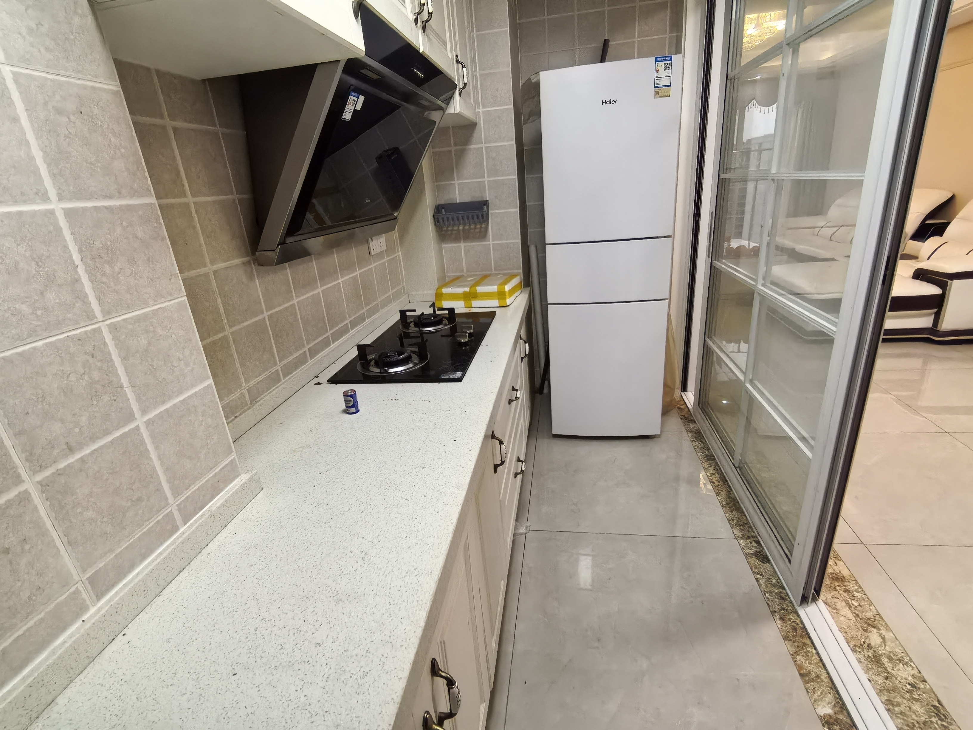 万达华府 3室2厅1卫 91m&sup2;