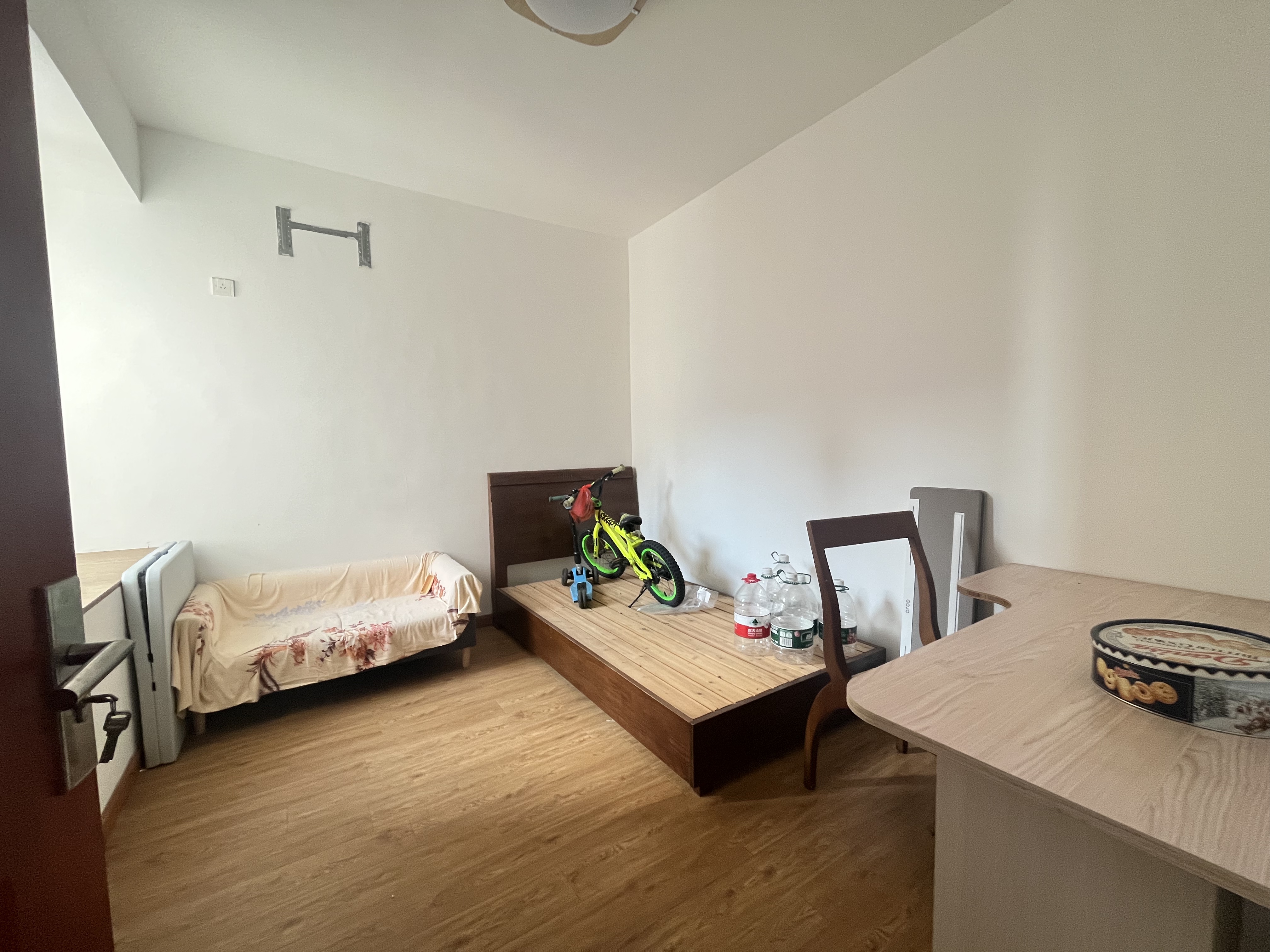 华强城一期 2室2厅1卫 86.00m&sup2;