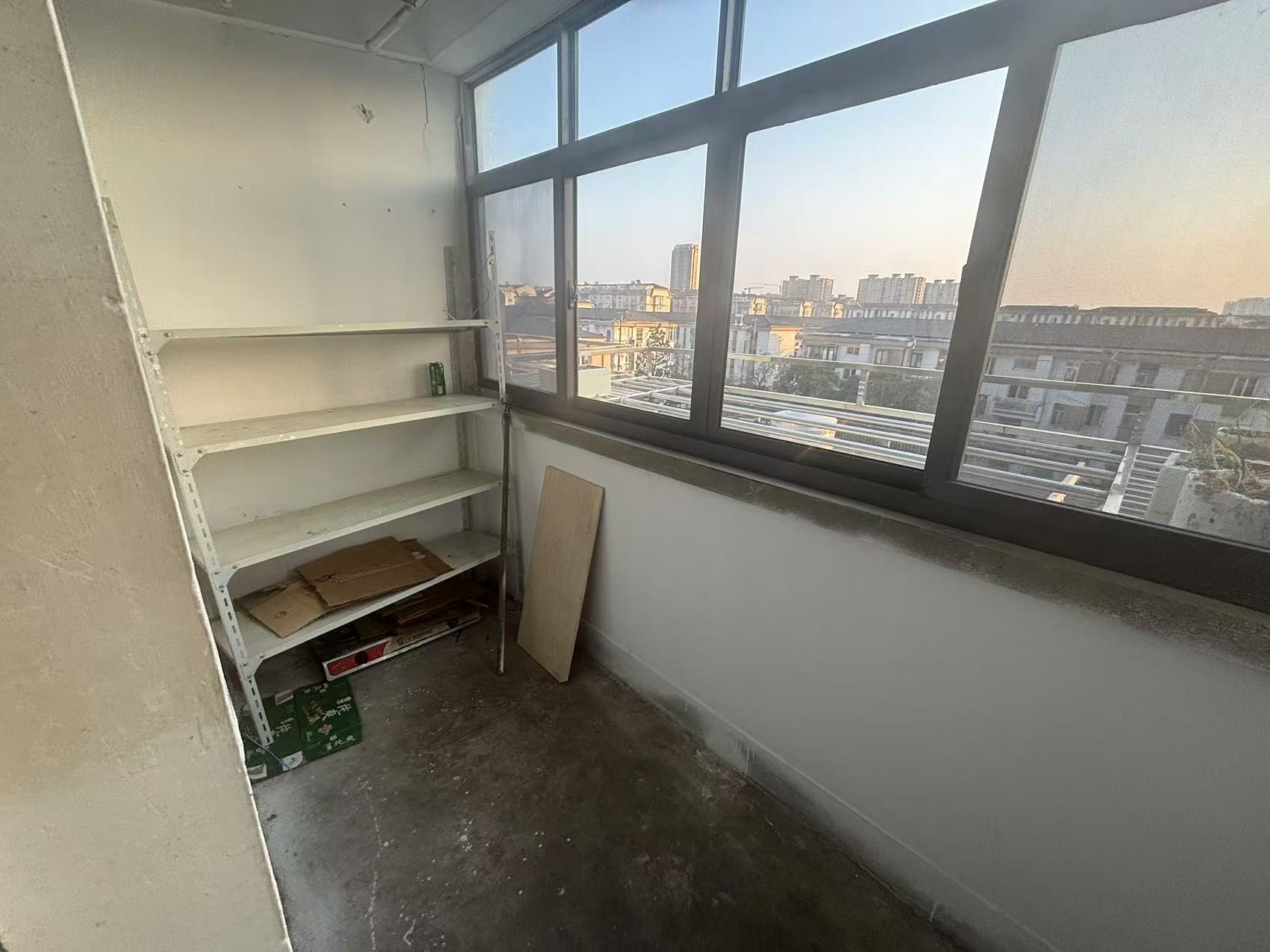 板桥东村 2室1厅1卫 65m&sup2;