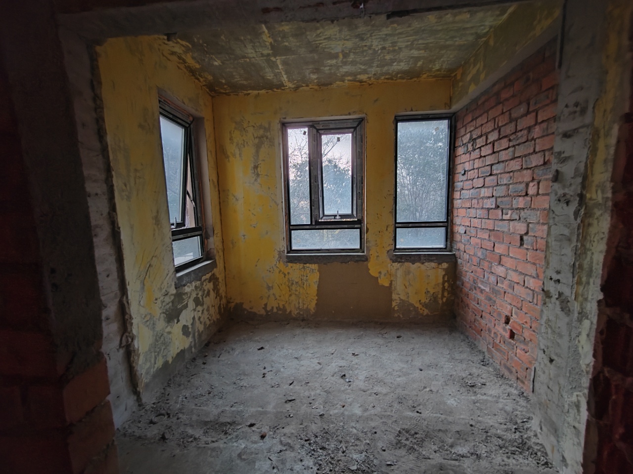 和融&bull;优山美地名邸 4室3厅4卫 257.33m&sup2;