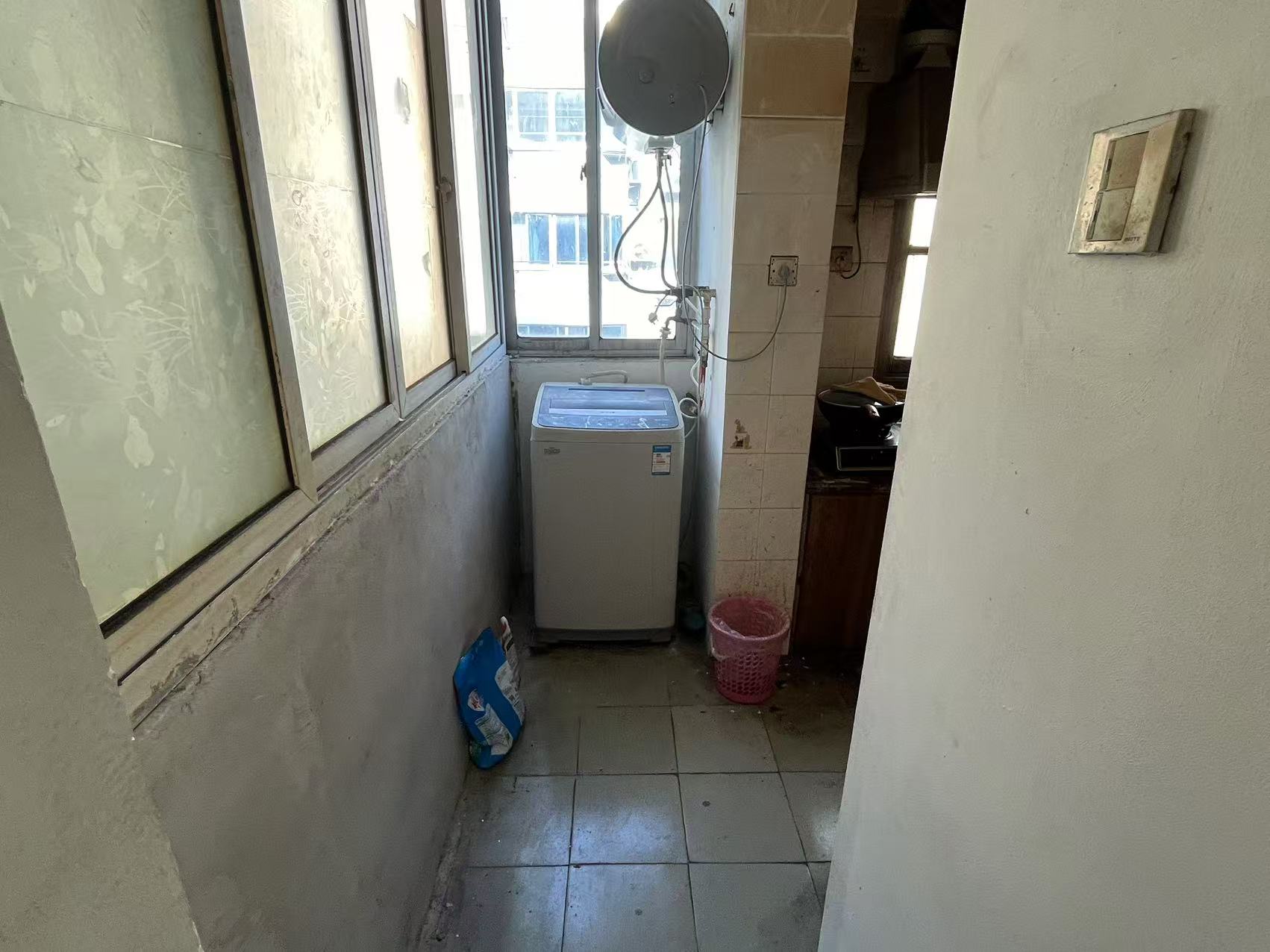 万象东园 1室1厅1卫 52.85m&sup2;