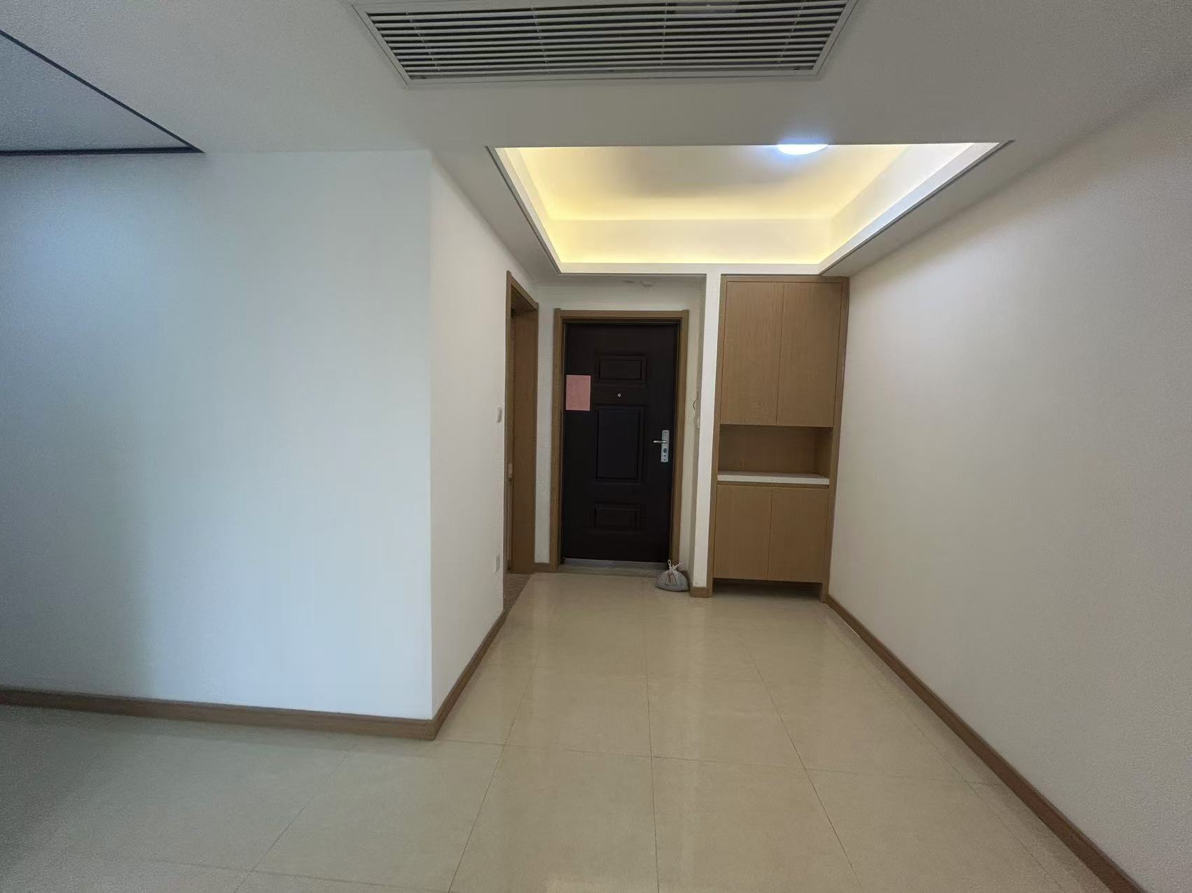 绿地新里城 3室2厅1卫 91m&sup2;