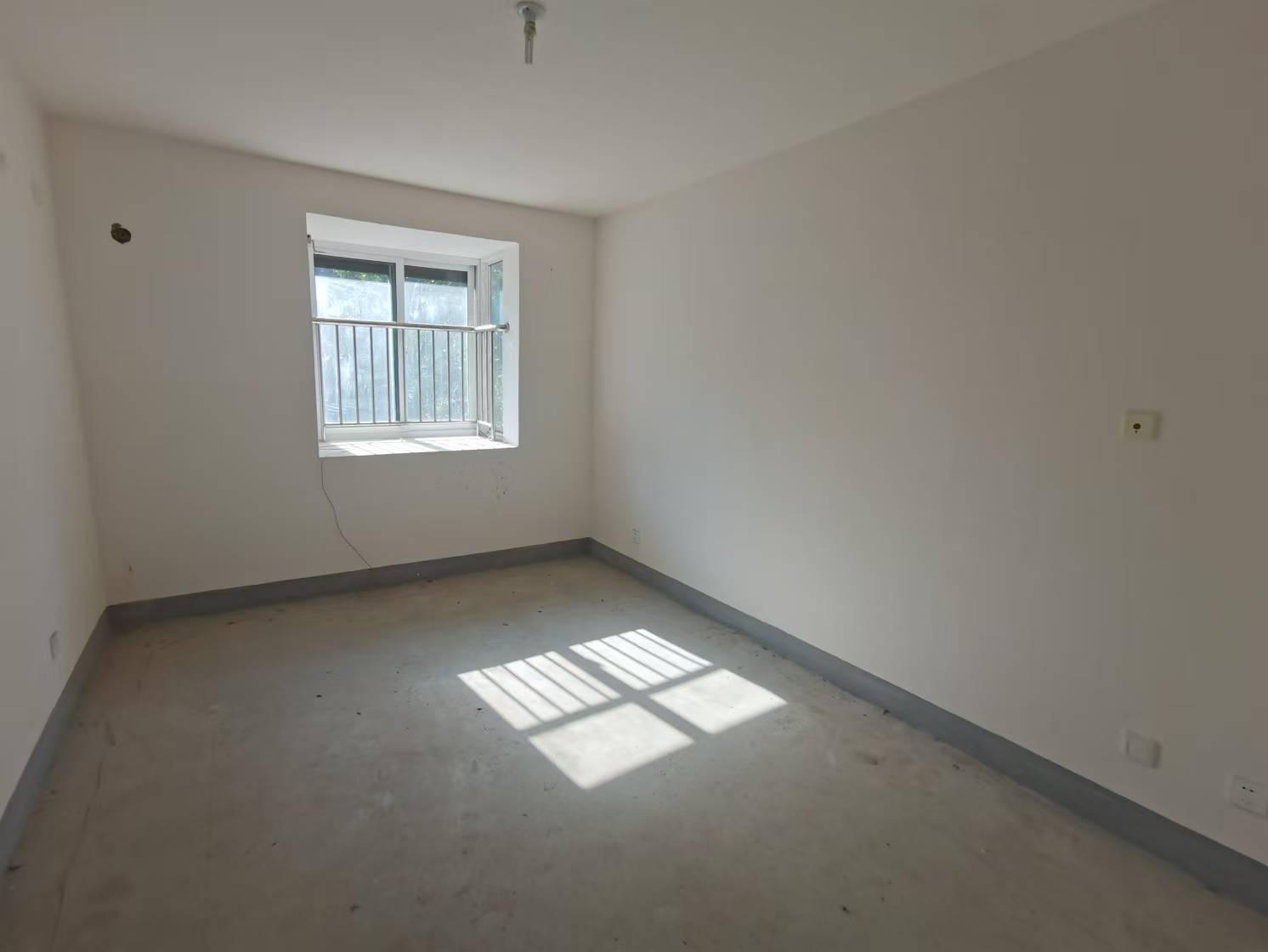 颐景苑 2室2厅1卫 115.71m&sup2;