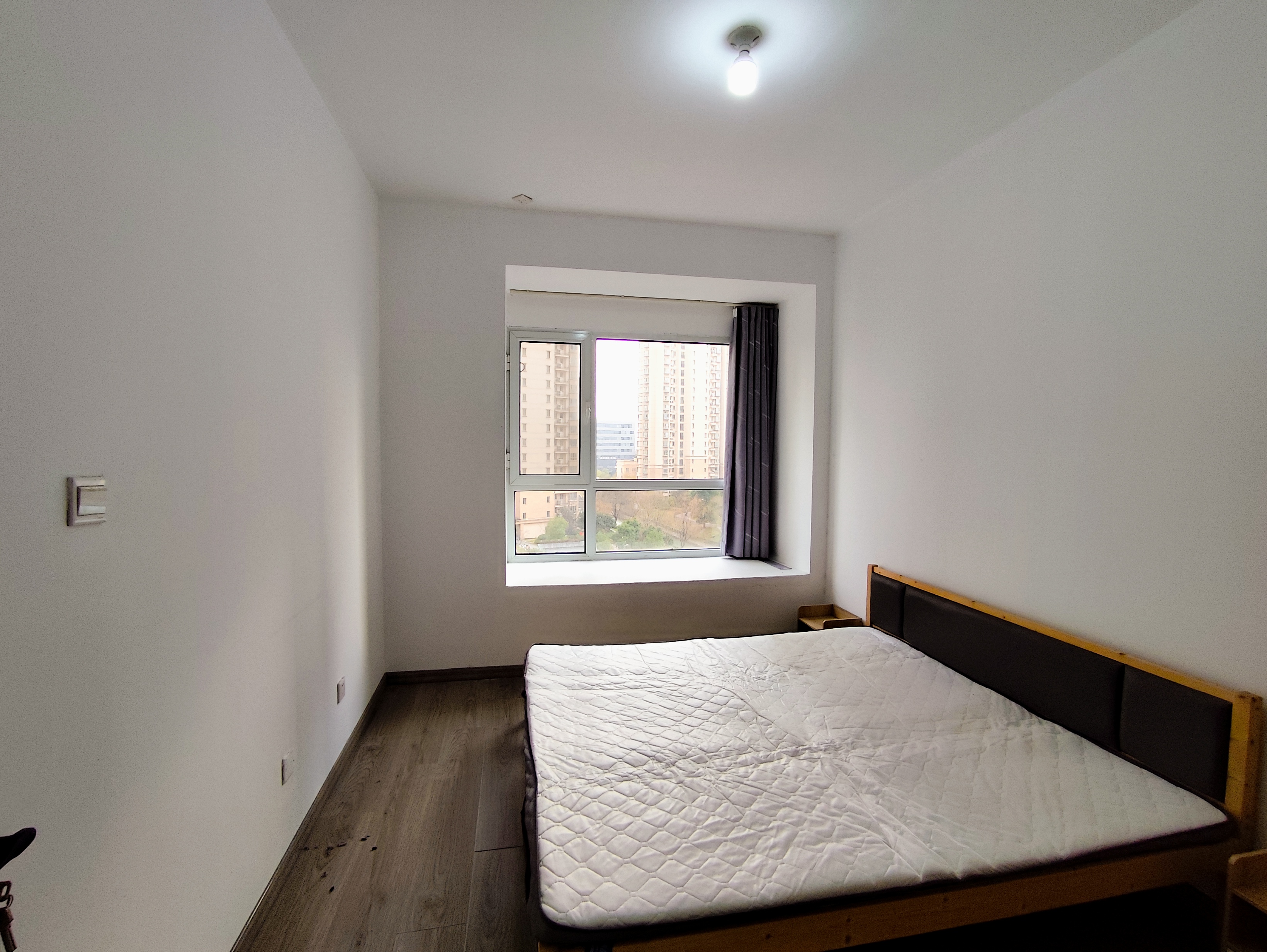 中南世纪花城三期 3室2厅2卫 126.00m&sup2;