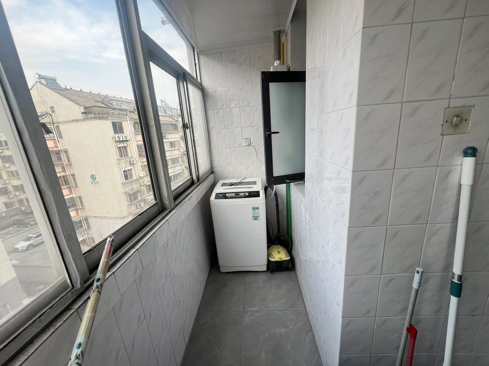 北濠桥东村 3室1厅1卫 80.88m&sup2;