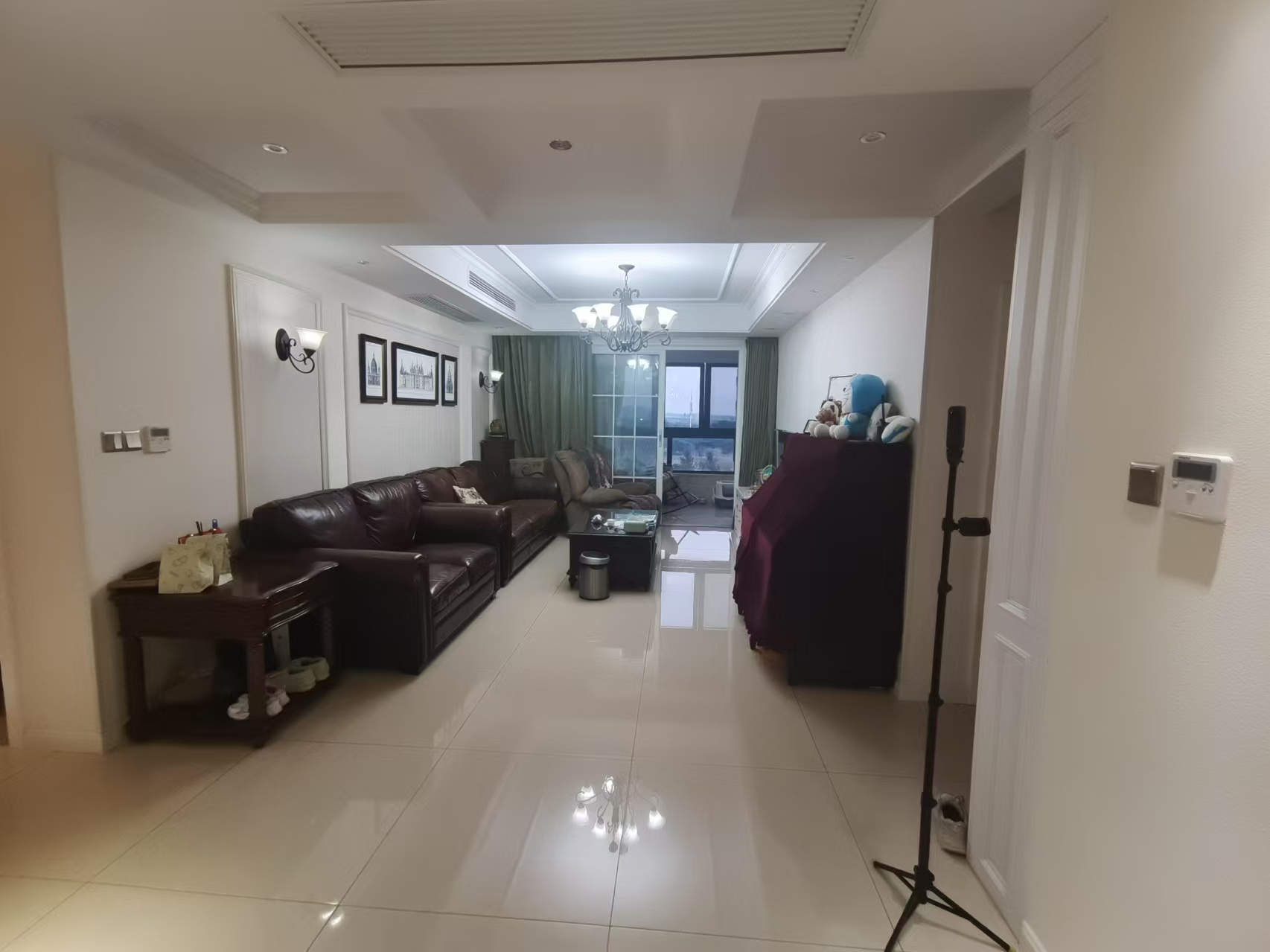 万濠星城 3室2厅2卫 142.37m²