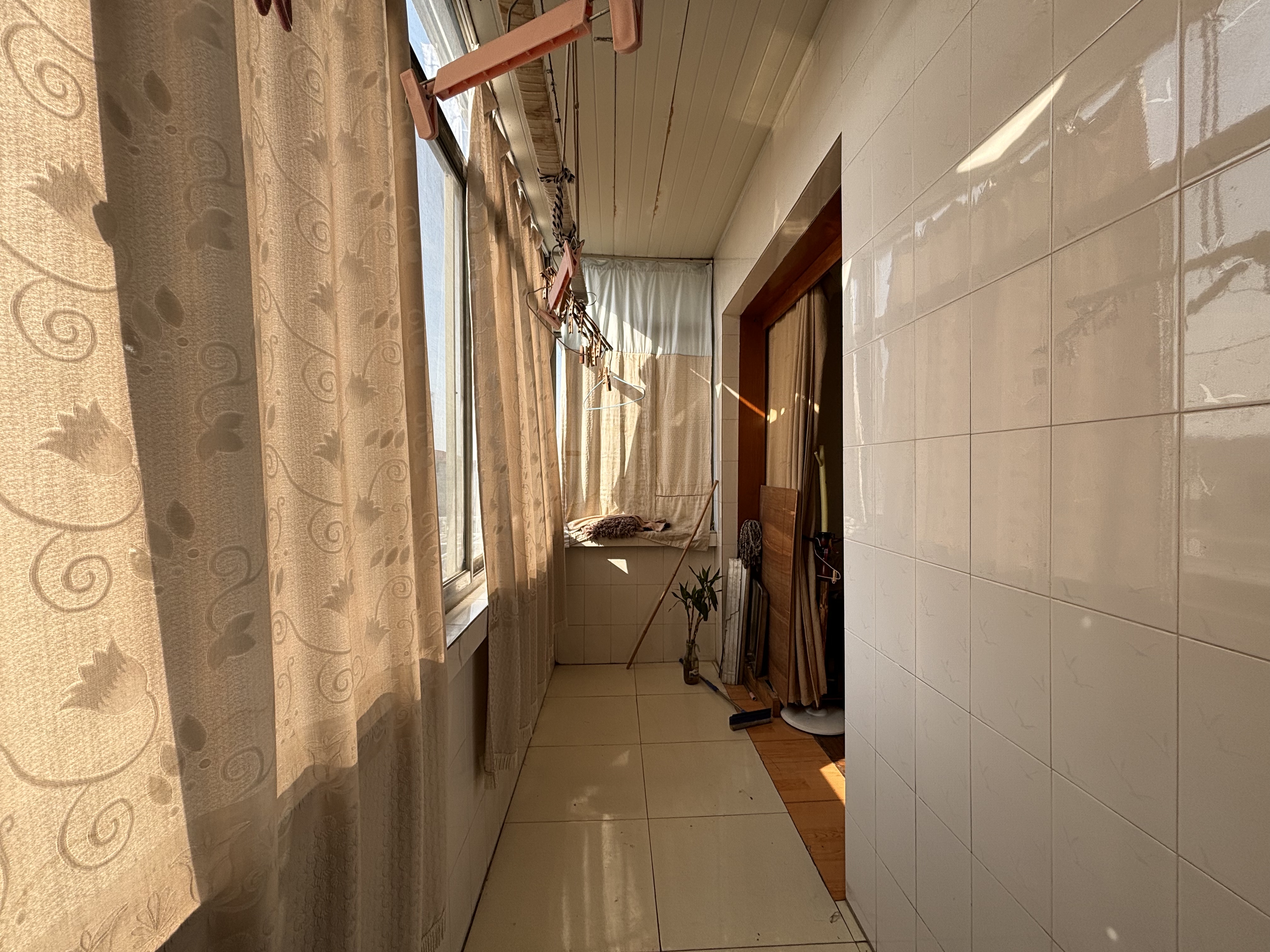 光明新村 3室1厅1卫 83.15m&sup2;