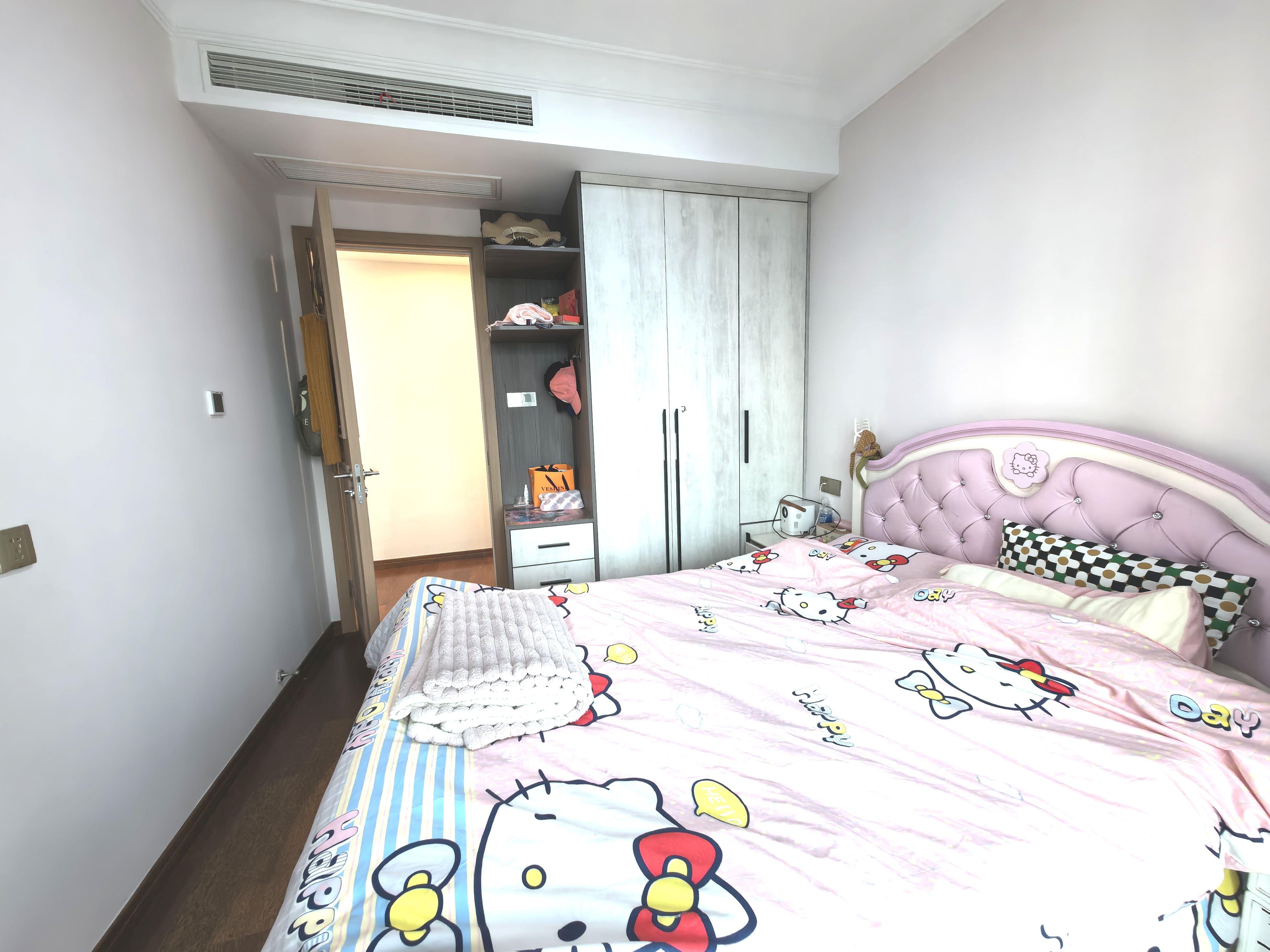 雍华府 3室1厅1卫 98.63m²