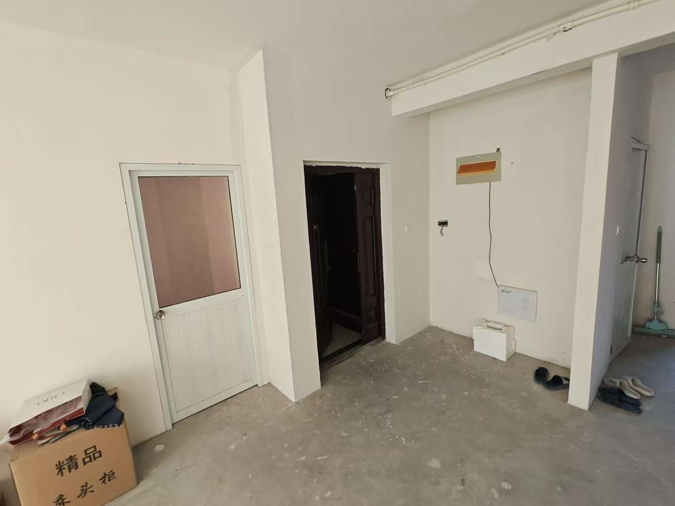 尚海湾 3室2厅2卫 136.4m&sup2;