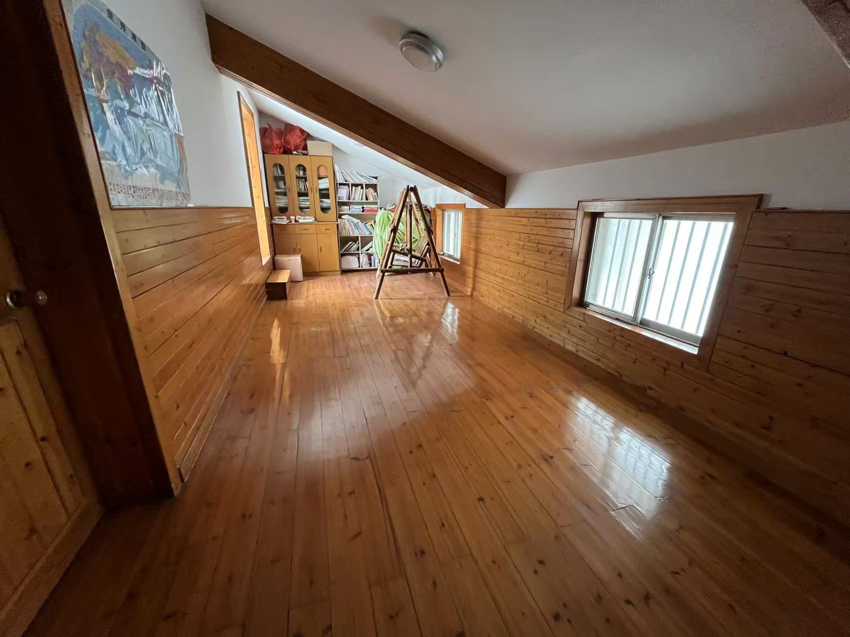 光明东村一期 5室2厅1卫 117.00m²
