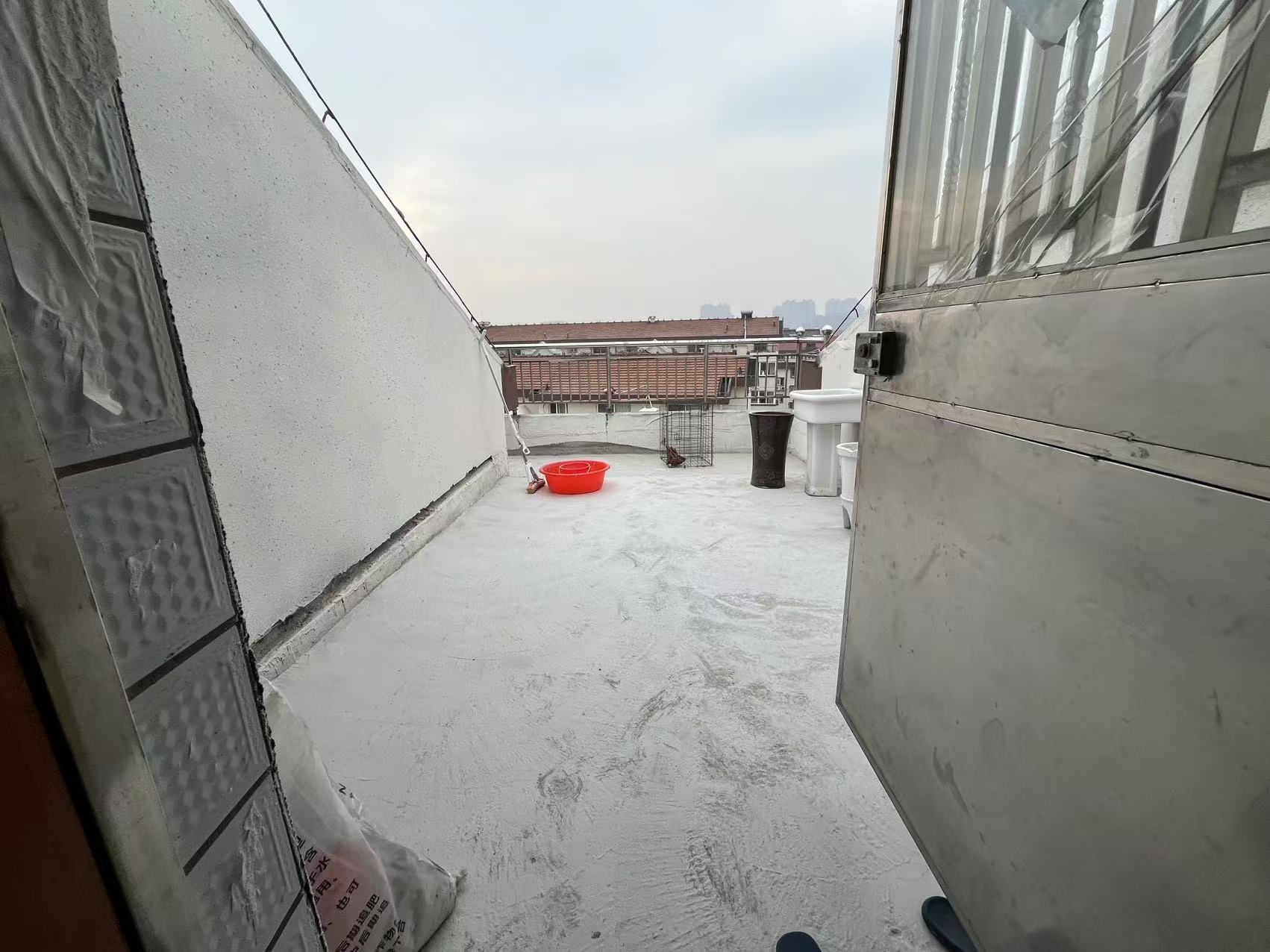 光明东村一期 5室2厅1卫 117.00m²