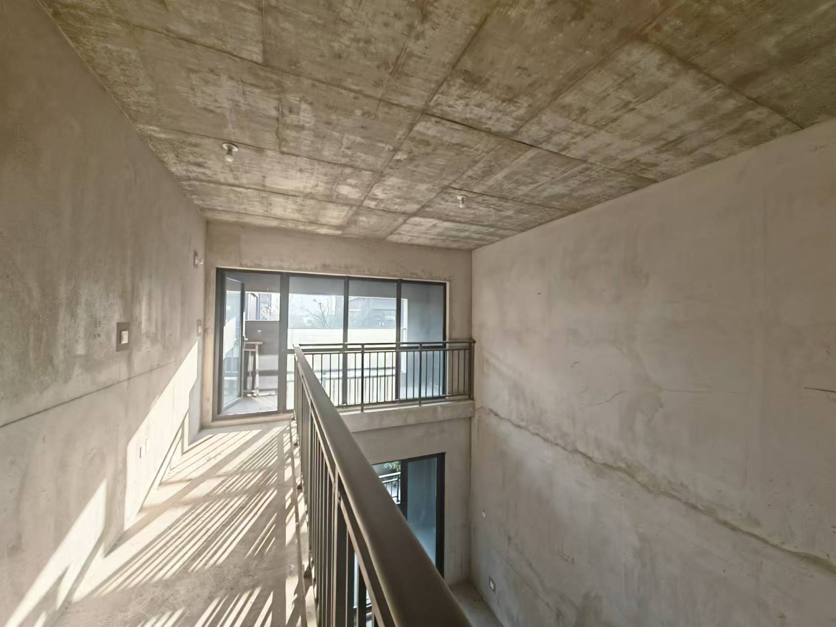 崇州府 3室2厅3卫 236.61m²