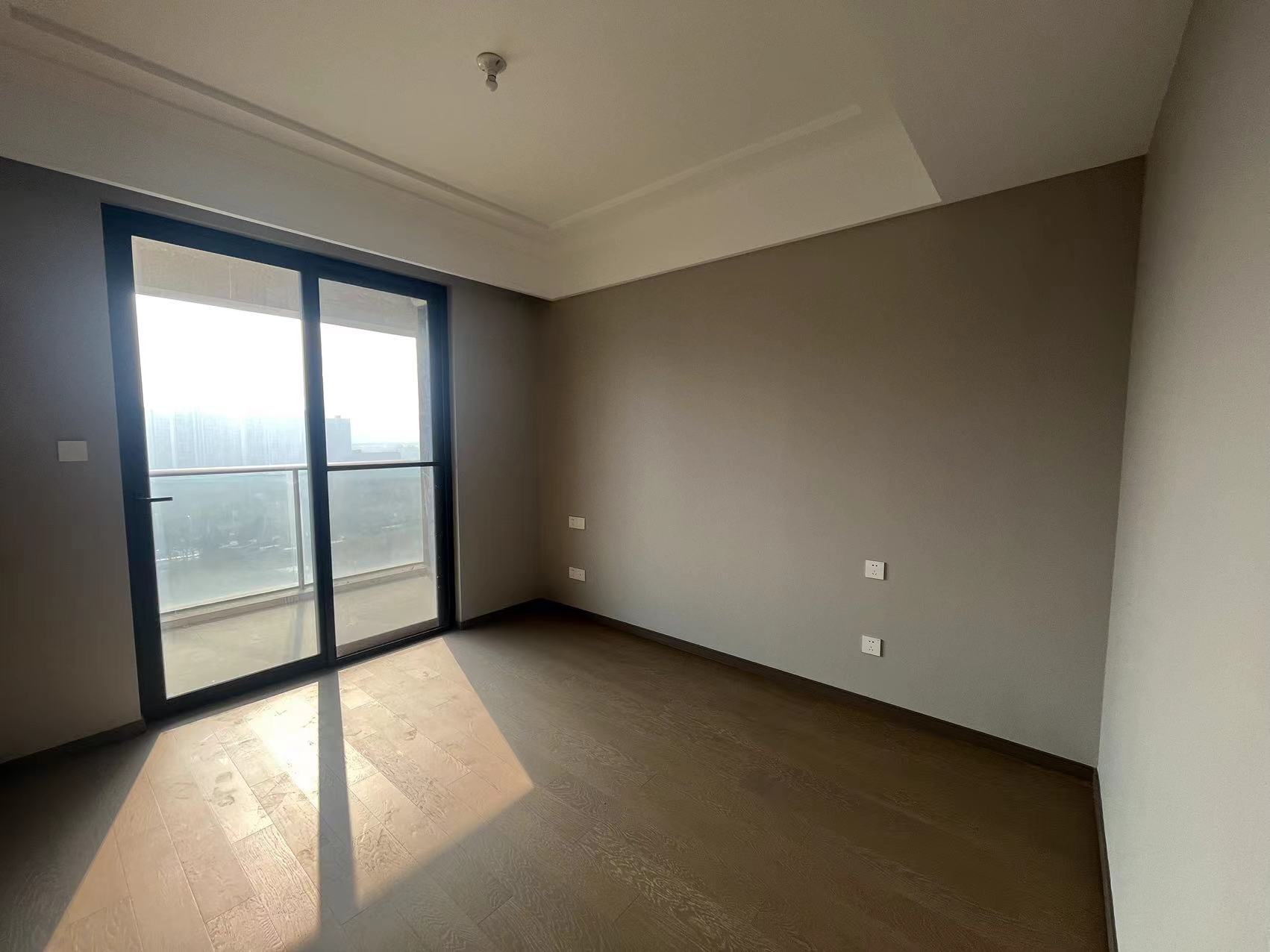 绿城·诚园 4室2厅2卫 157.22m²